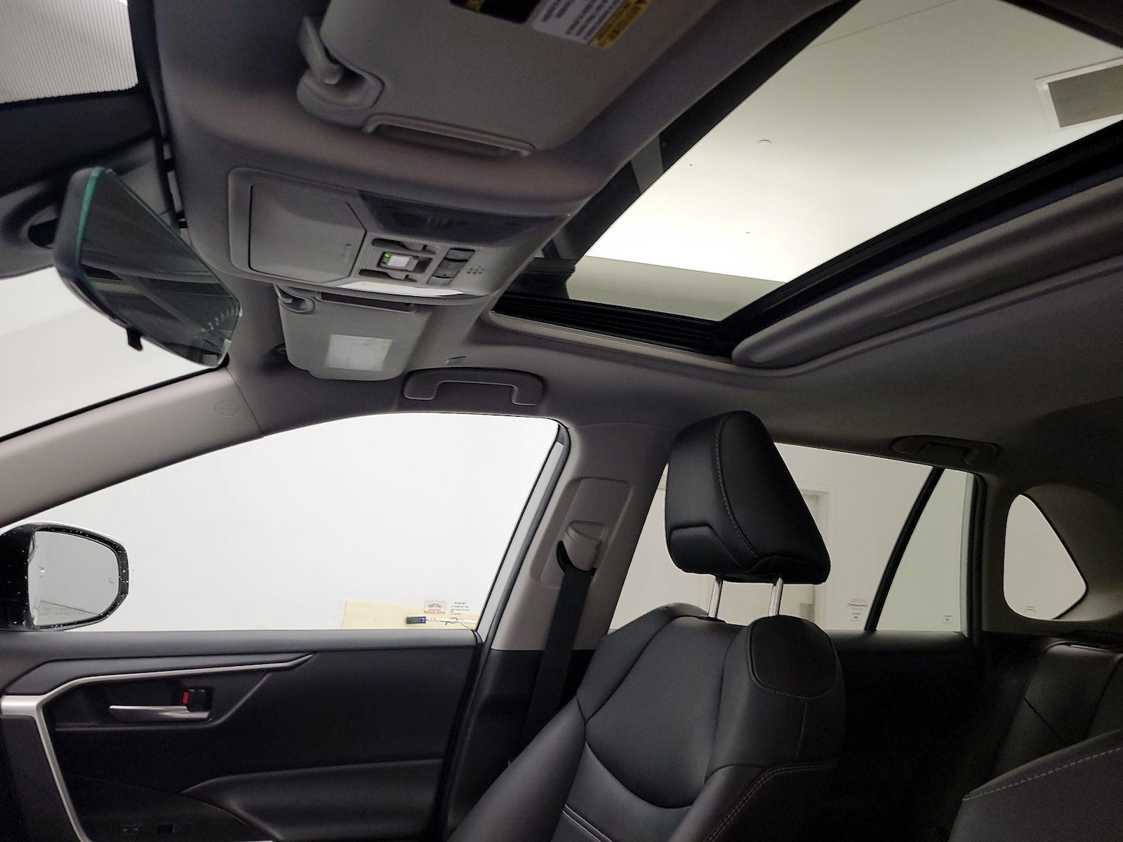 2023 Toyota RAV4 XLE Premium - Photo 20