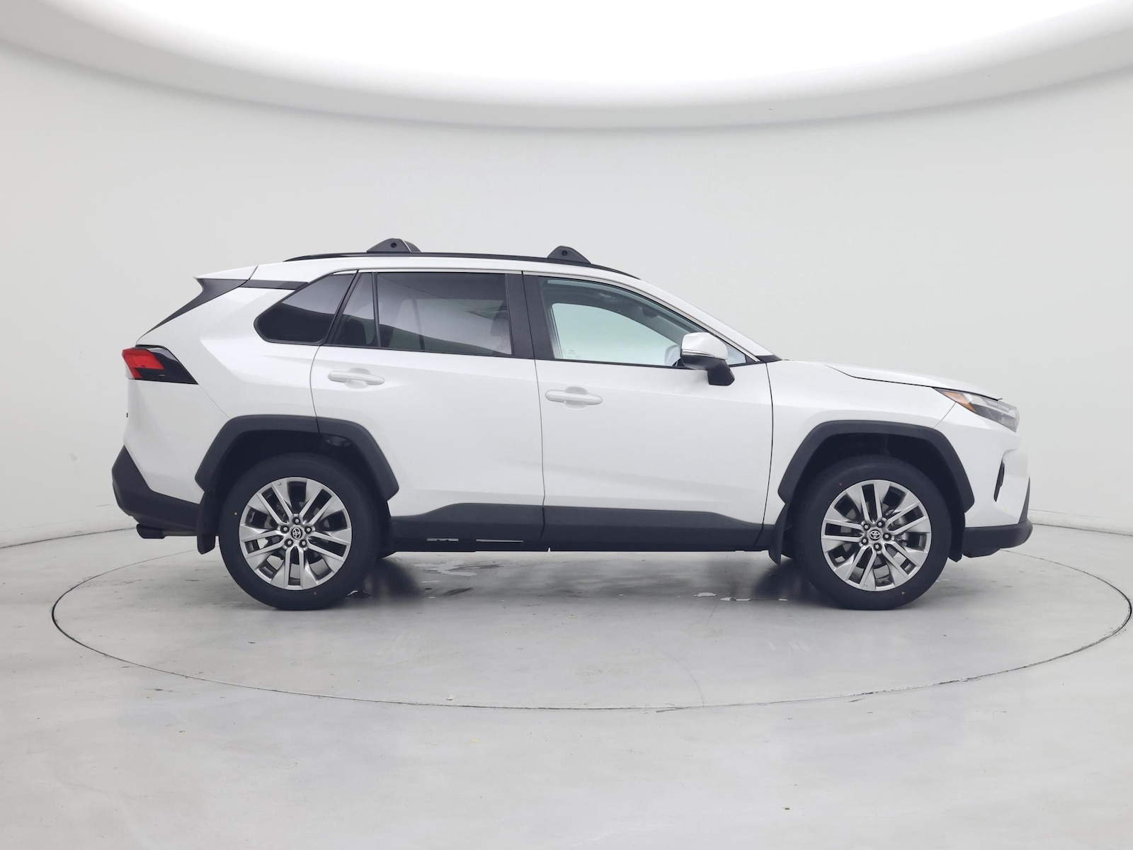 2023 Toyota RAV4 XLE Premium - Photo 8