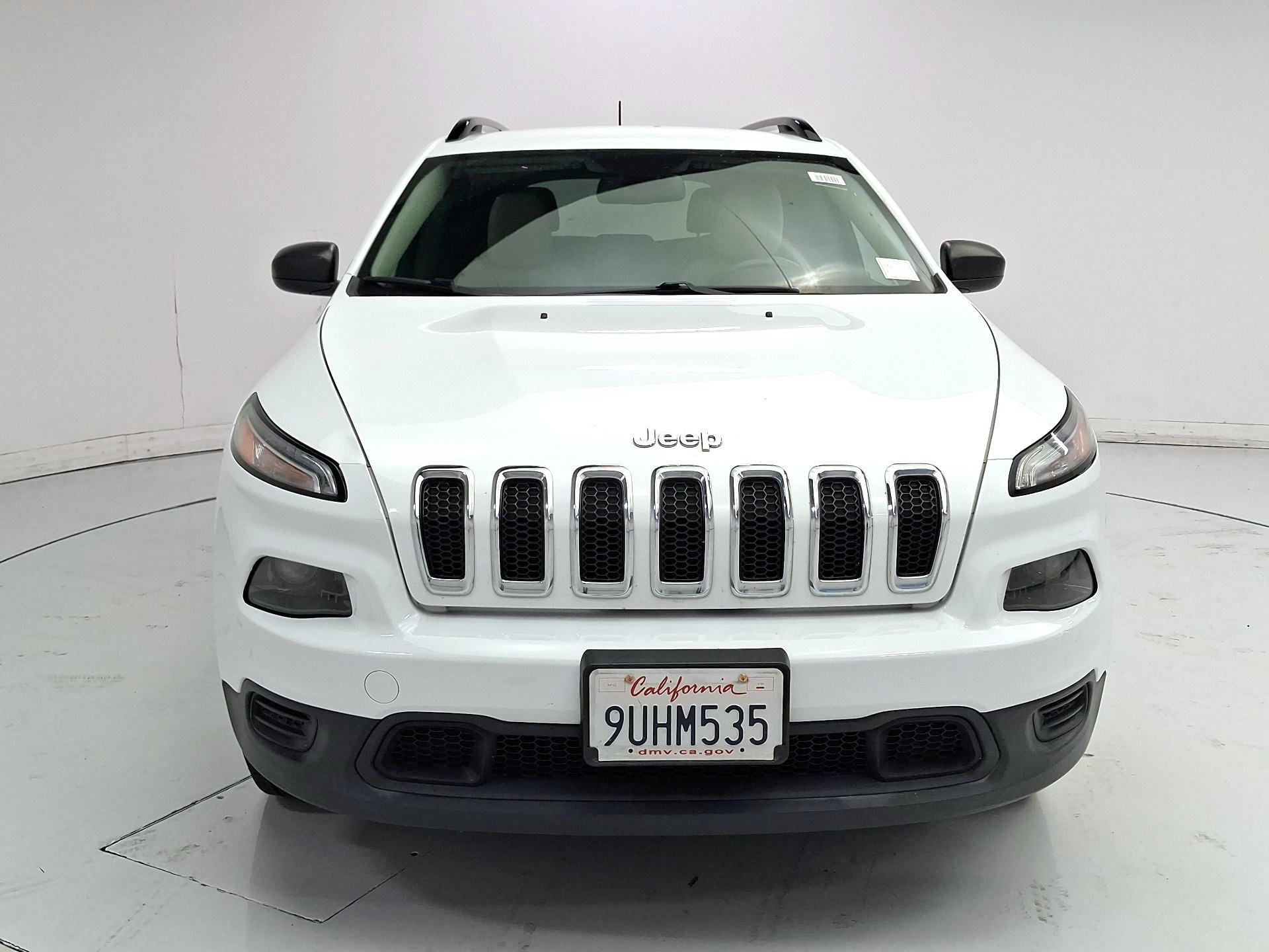 Thumbnail: 2017 Jeep Cherokee - 2