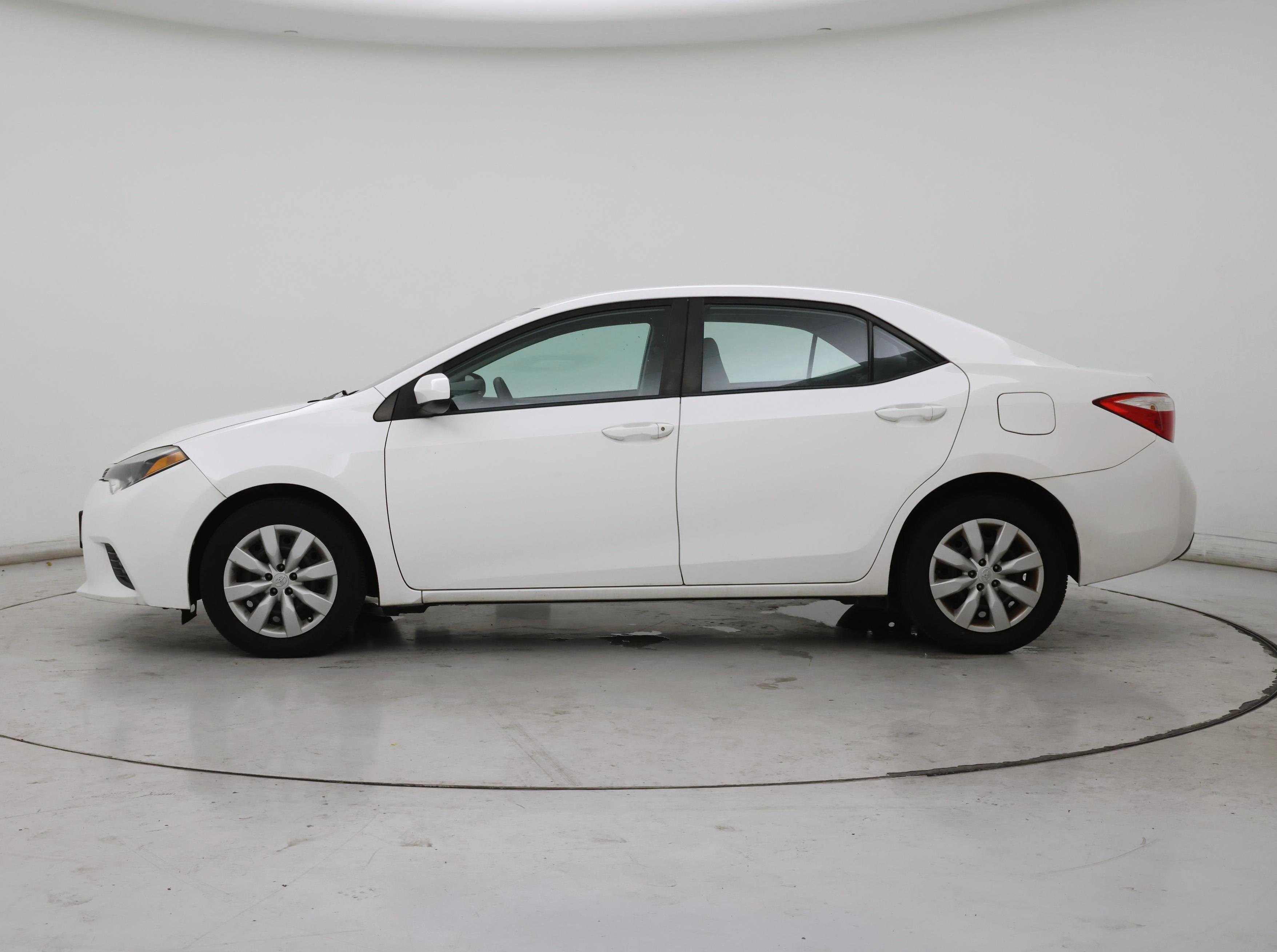 Thumbnail: 2016 Toyota Corolla - 3