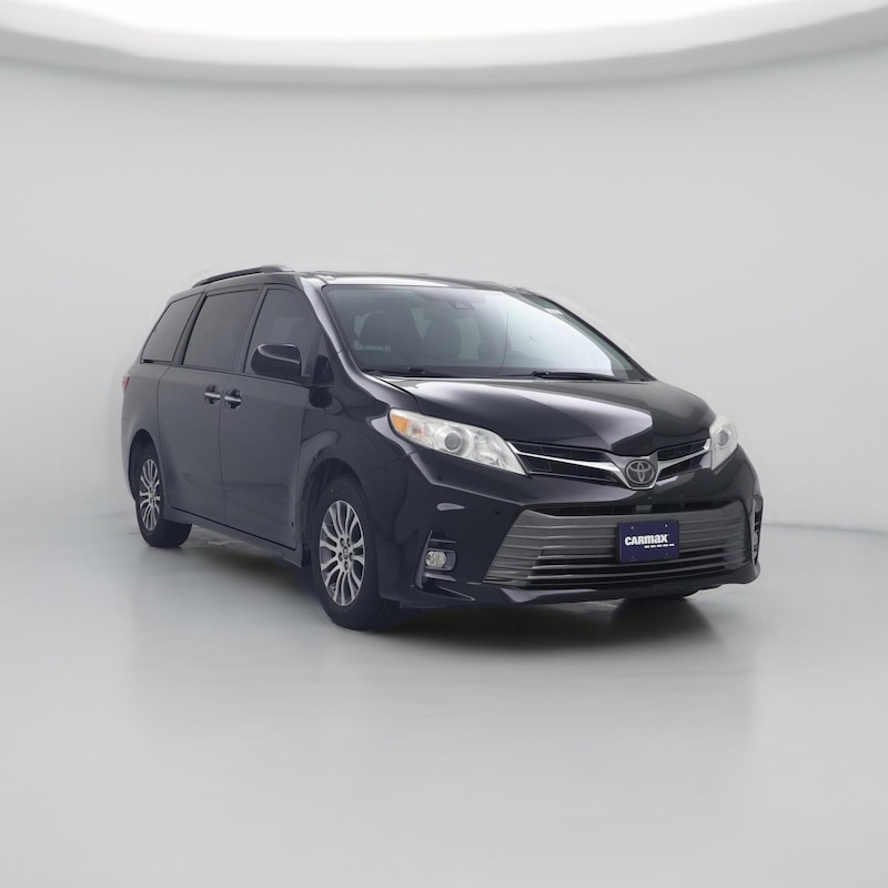 2020 Toyota Sienna XLE