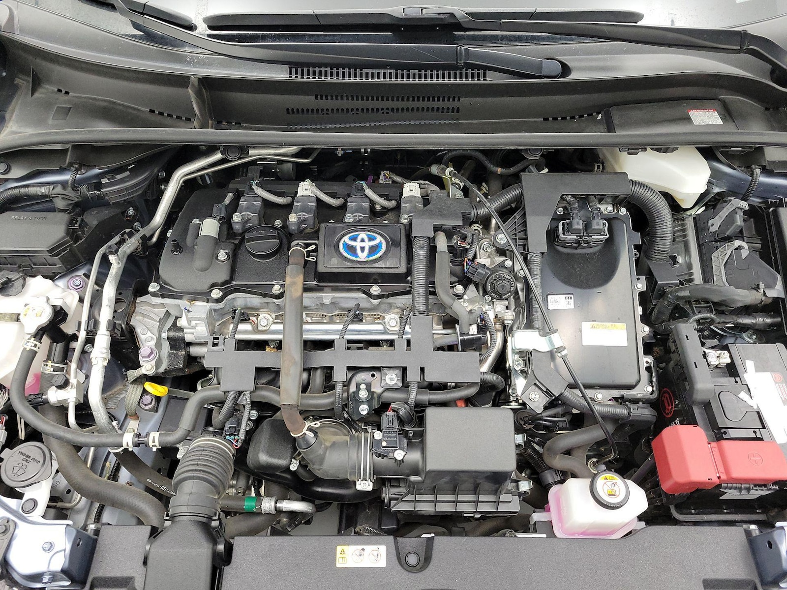 2022 Toyota Corolla LE - Photo 22
