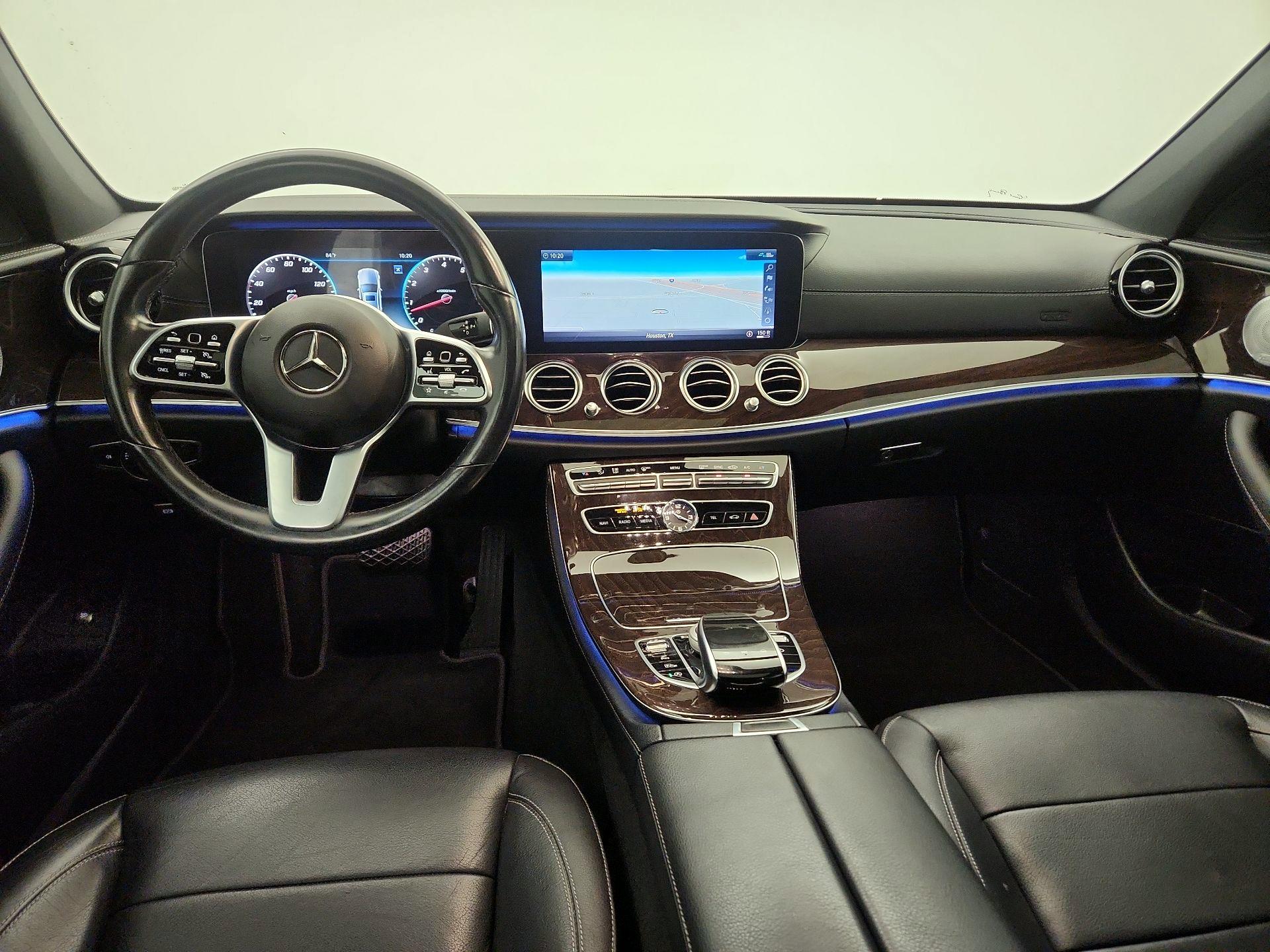 Thumbnail: 2020 Mercedes-Benz E-Class - 9