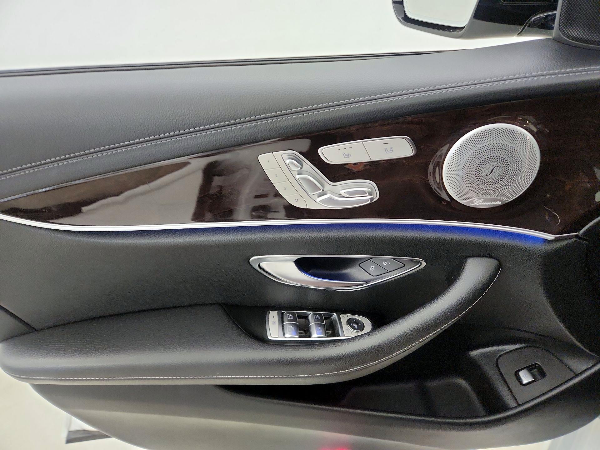 Thumbnail: 2020 Mercedes-Benz E-Class - 12