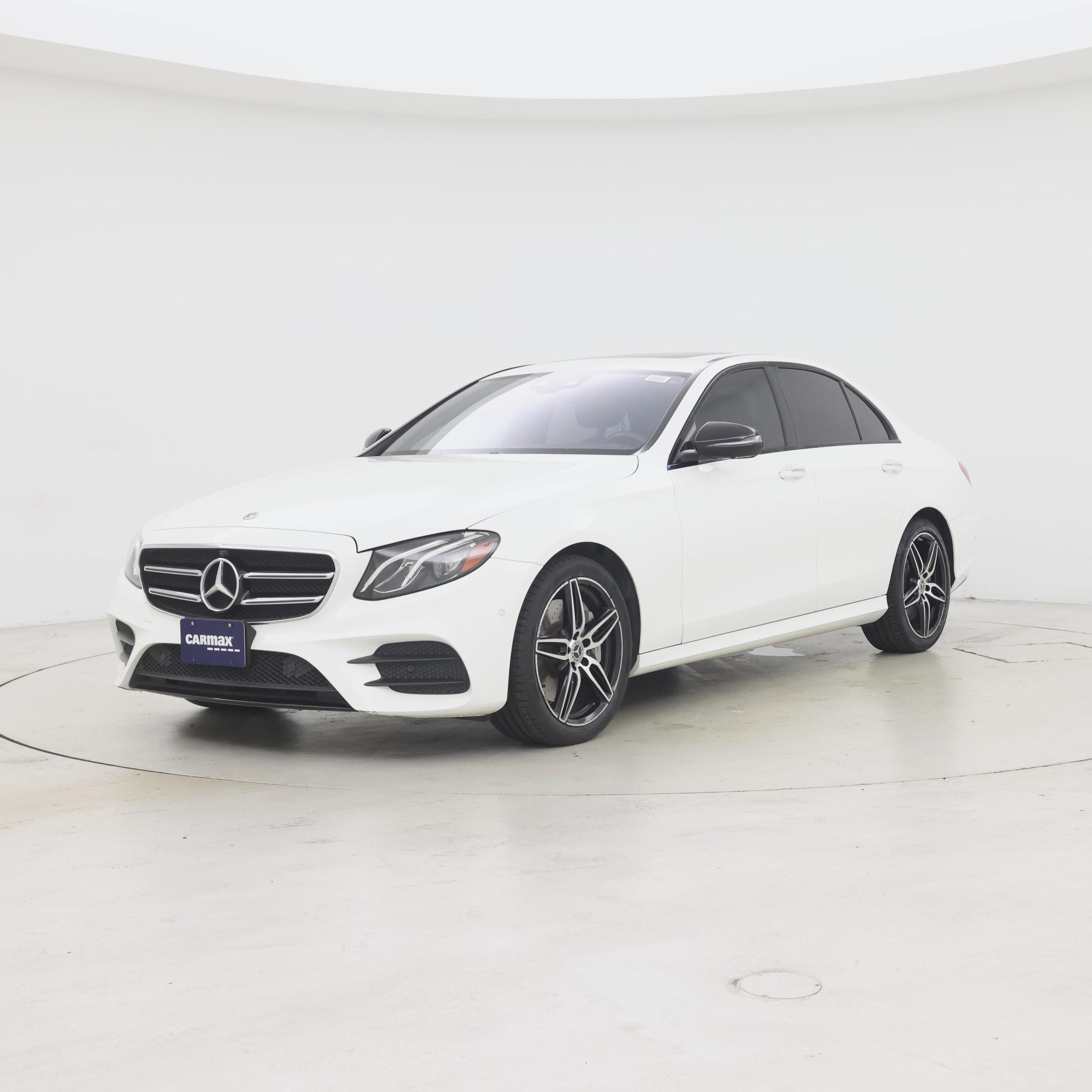 Thumbnail: 2020 Mercedes-Benz E-Class - 4