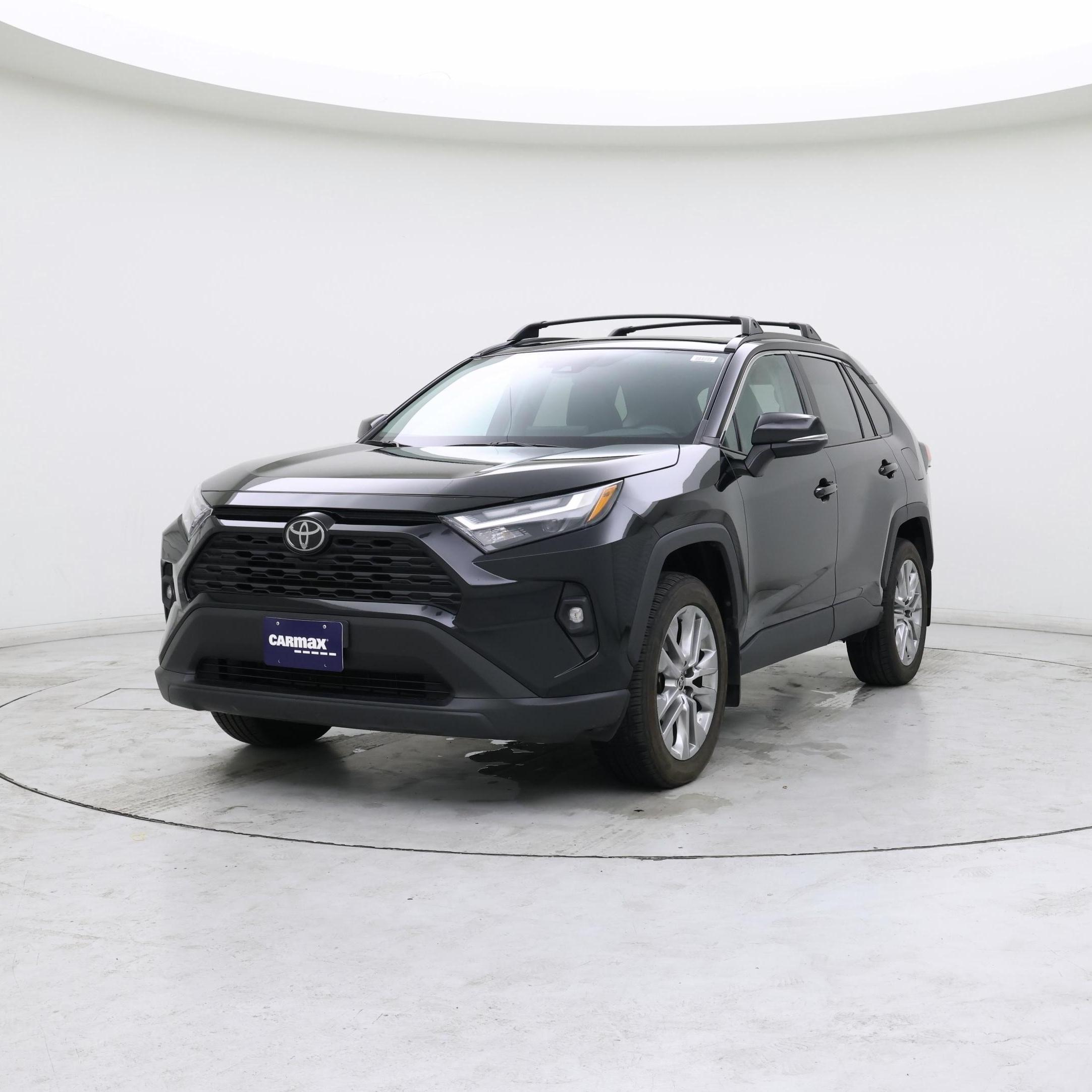 Thumbnail: 2022 Toyota RAV4 - 4