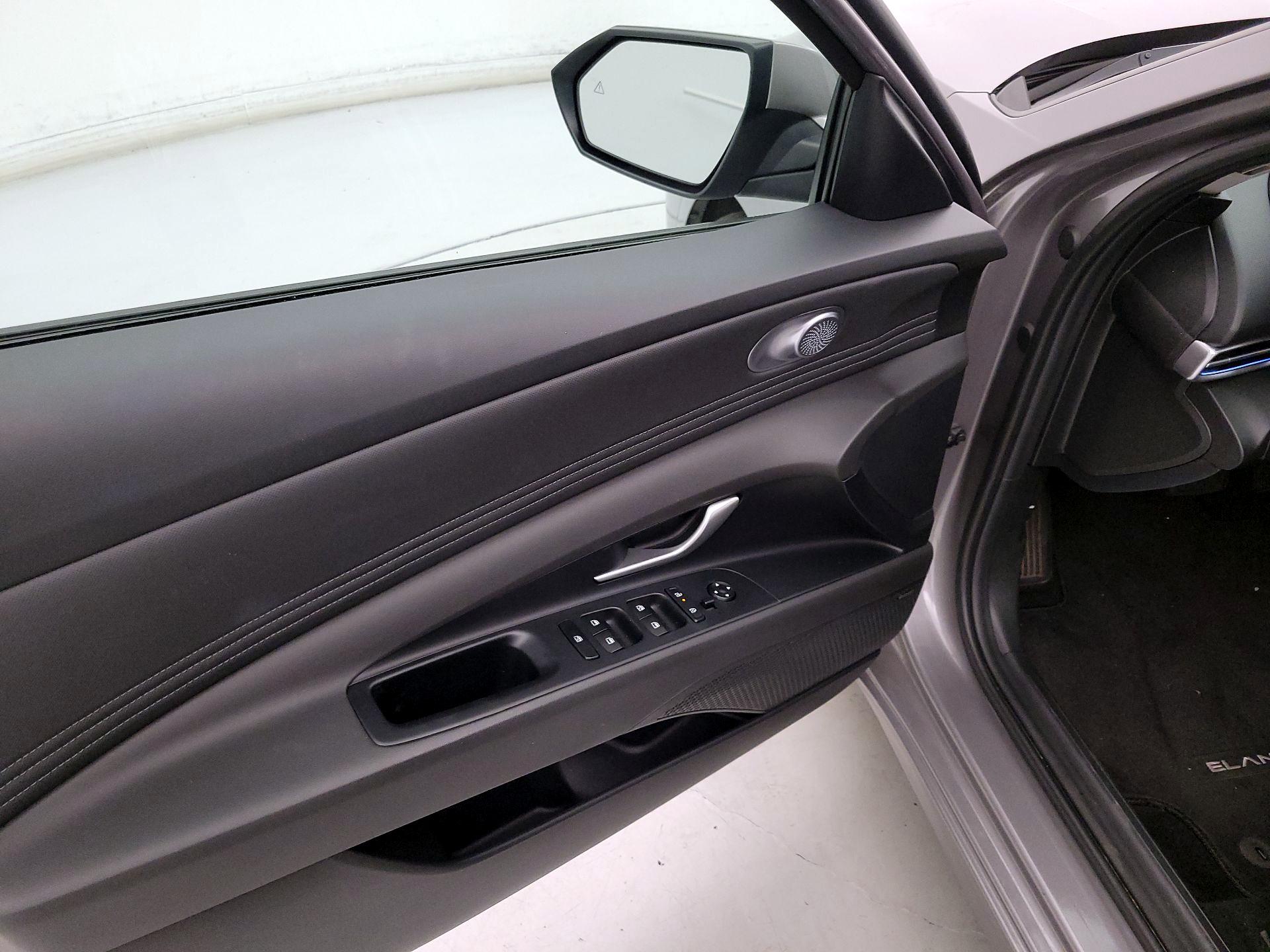 Thumbnail: 2024 Hyundai Elantra - 12