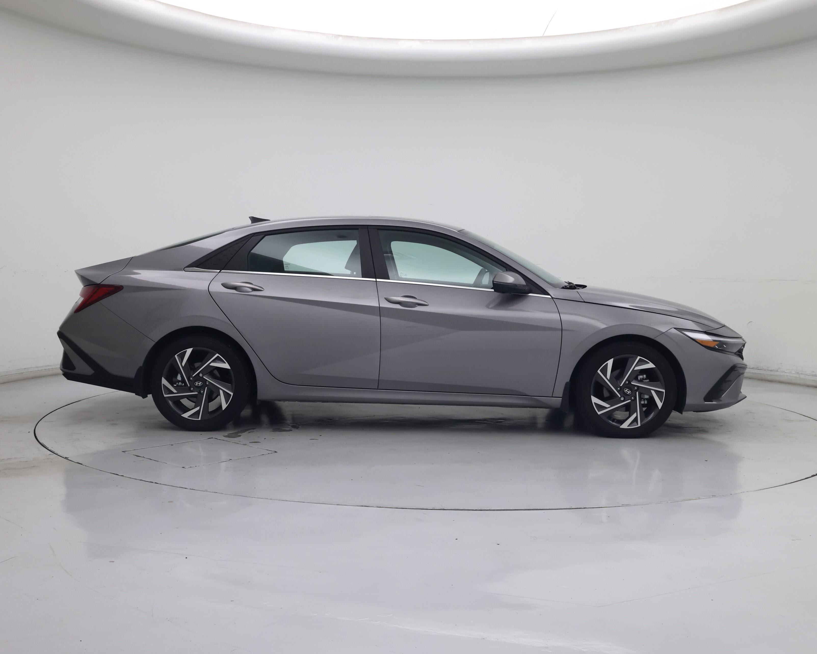 Thumbnail: 2024 Hyundai Elantra - 7