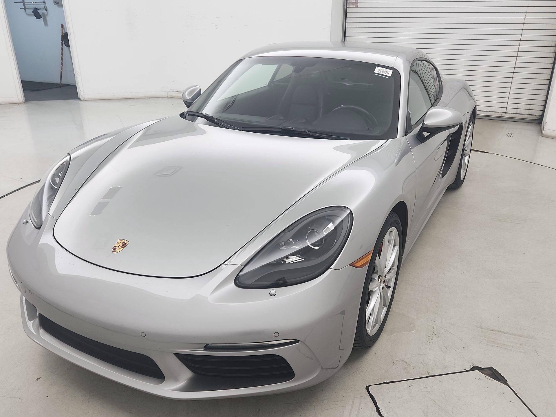 Thumbnail: 2018 Porsche 718 Cayman - 3