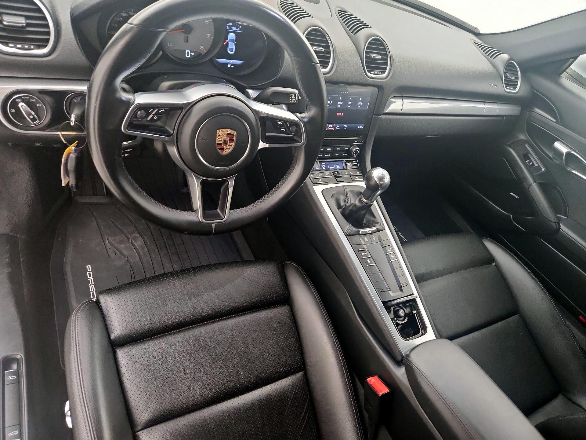 Thumbnail: 2018 Porsche 718 Cayman - 8