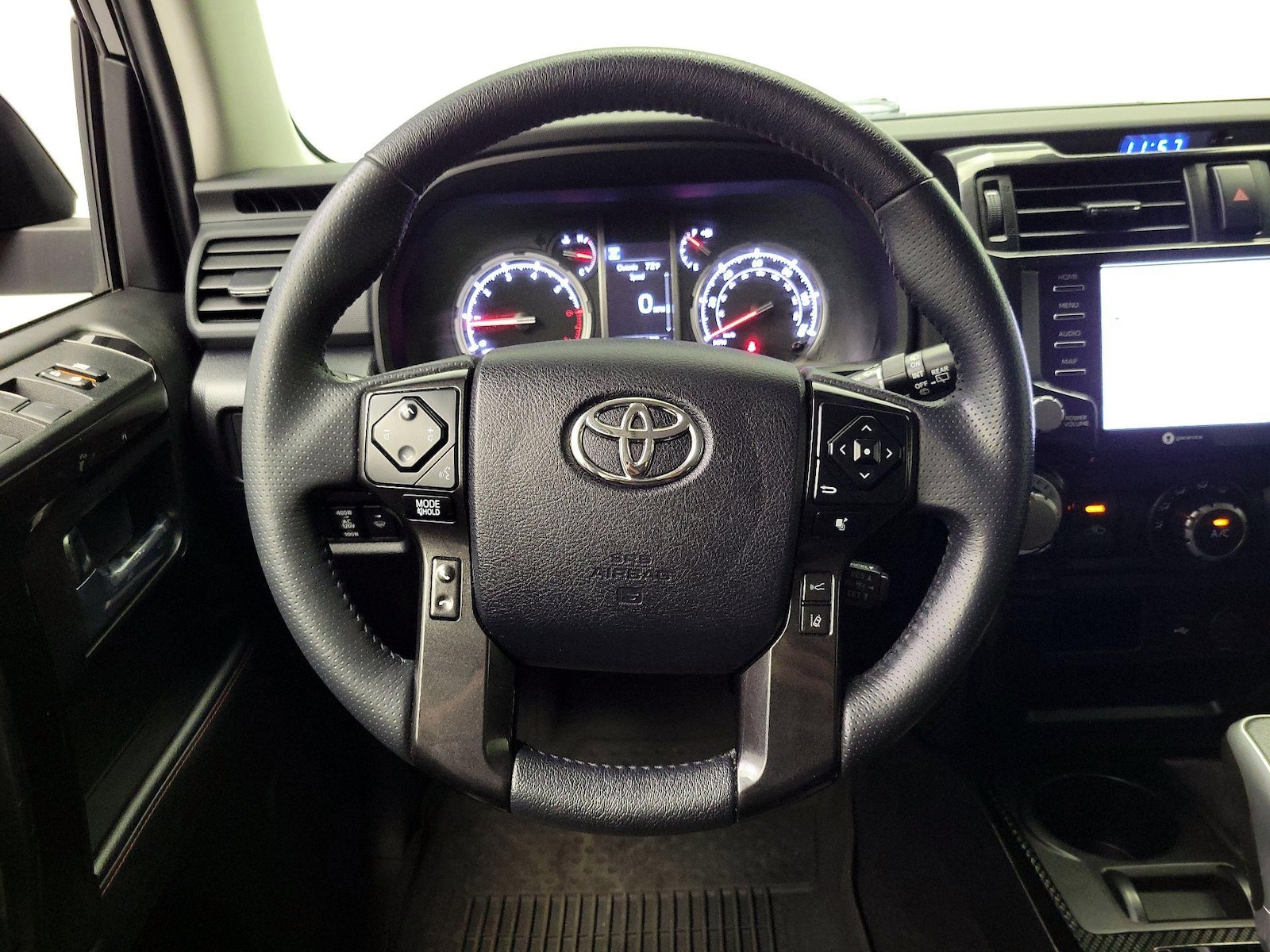 2022 Toyota 4Runner TRD Off-Road Premium - Photo 11