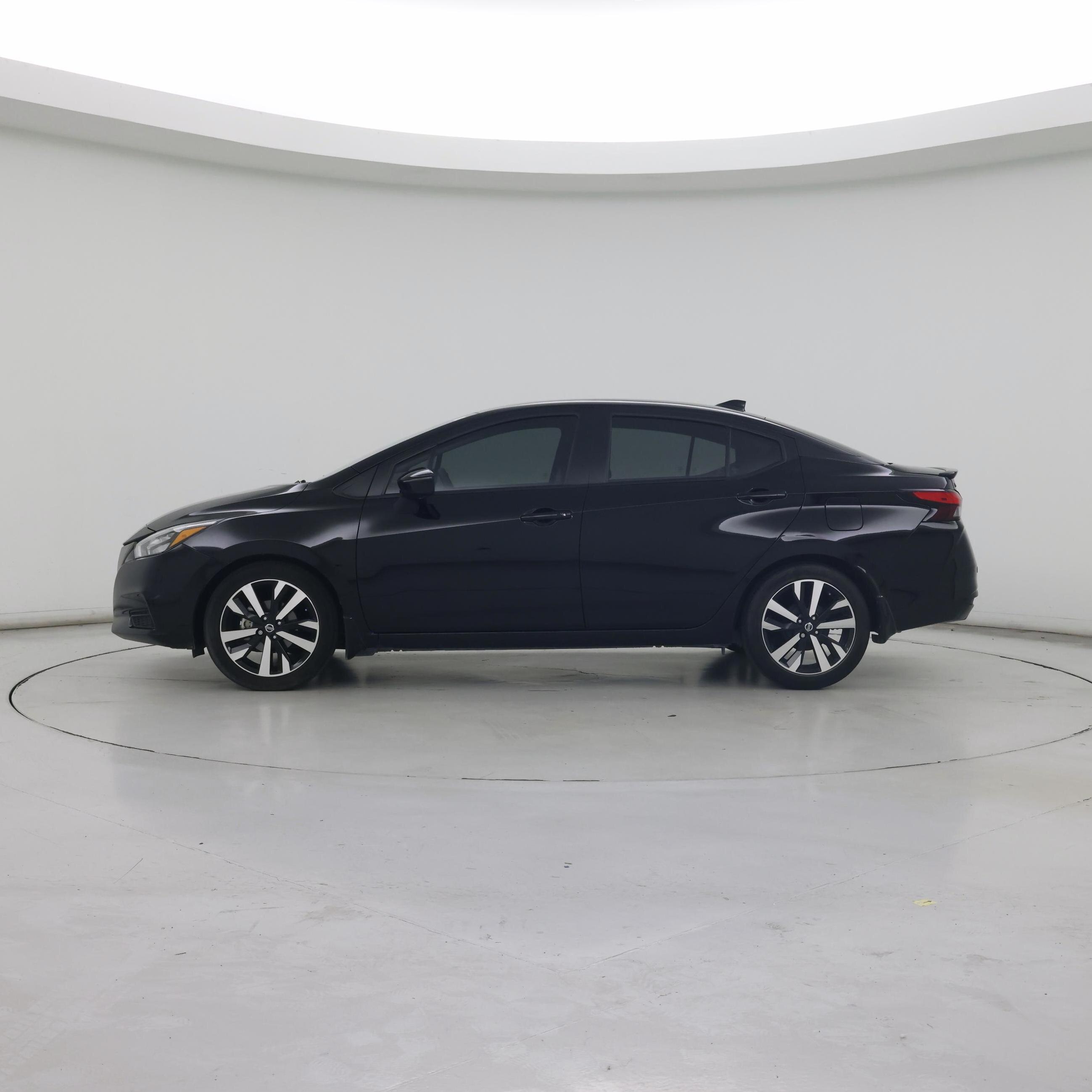 Thumbnail: 2022 Nissan Versa - 3