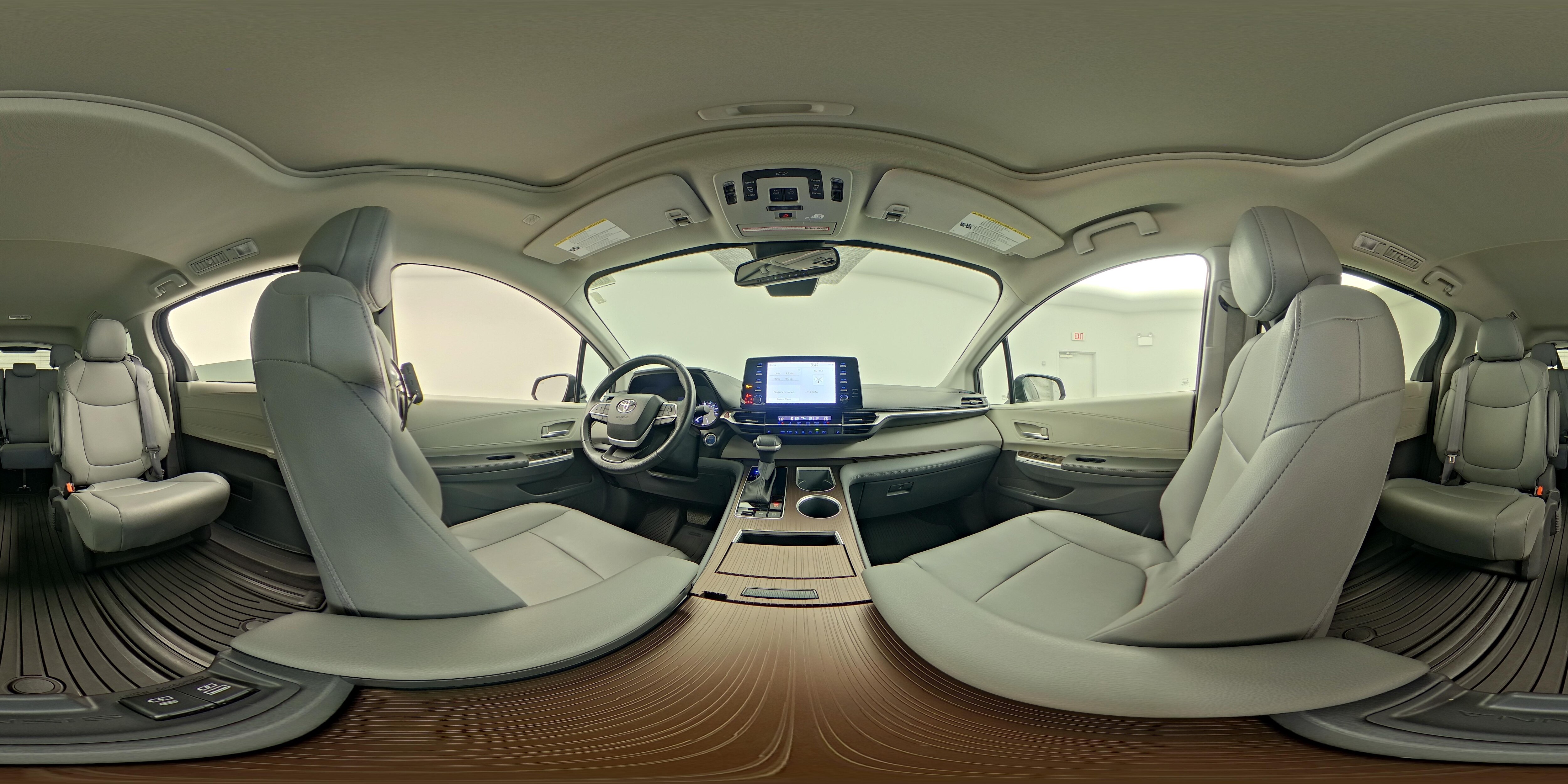 2023 Toyota Sienna XLE - Photo 27