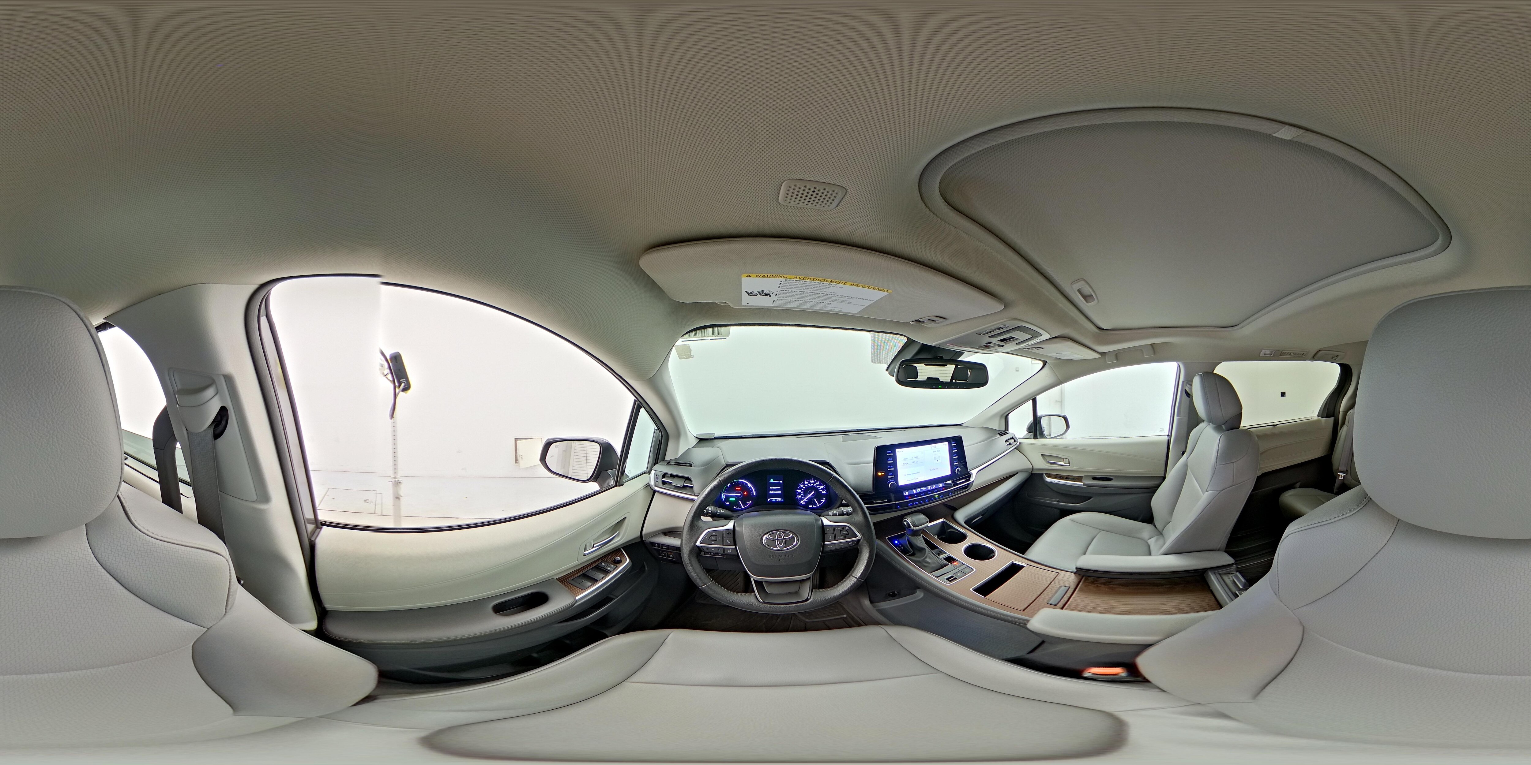2023 Toyota Sienna XLE - Photo 29