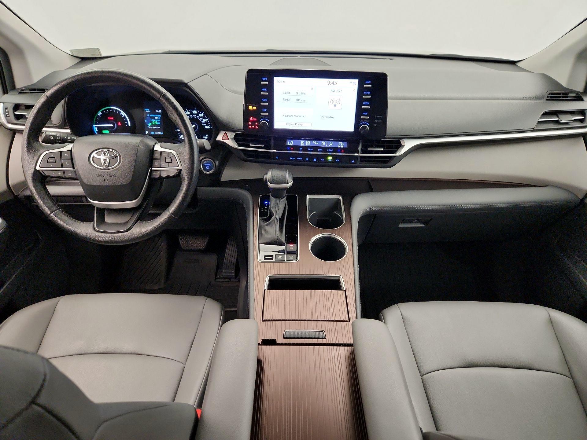 Thumbnail: 2023 Toyota Sienna - 9