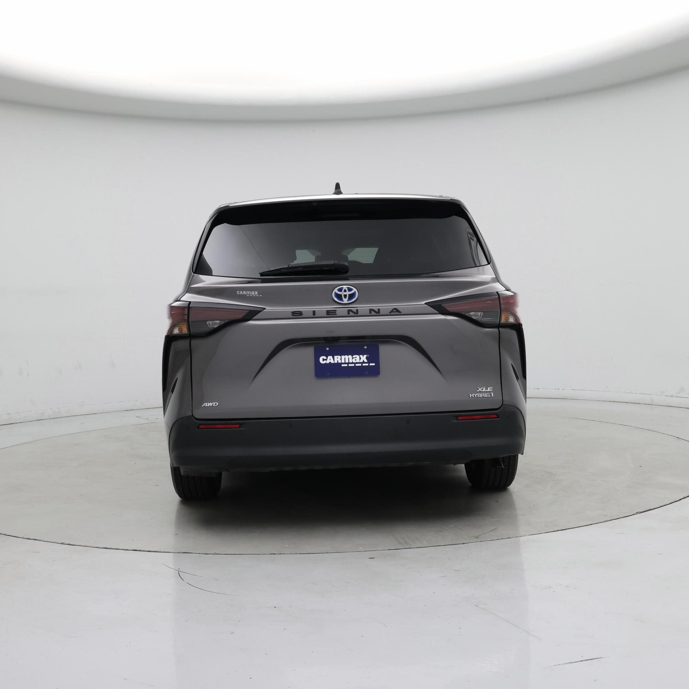Thumbnail: 2023 Toyota Sienna - 6