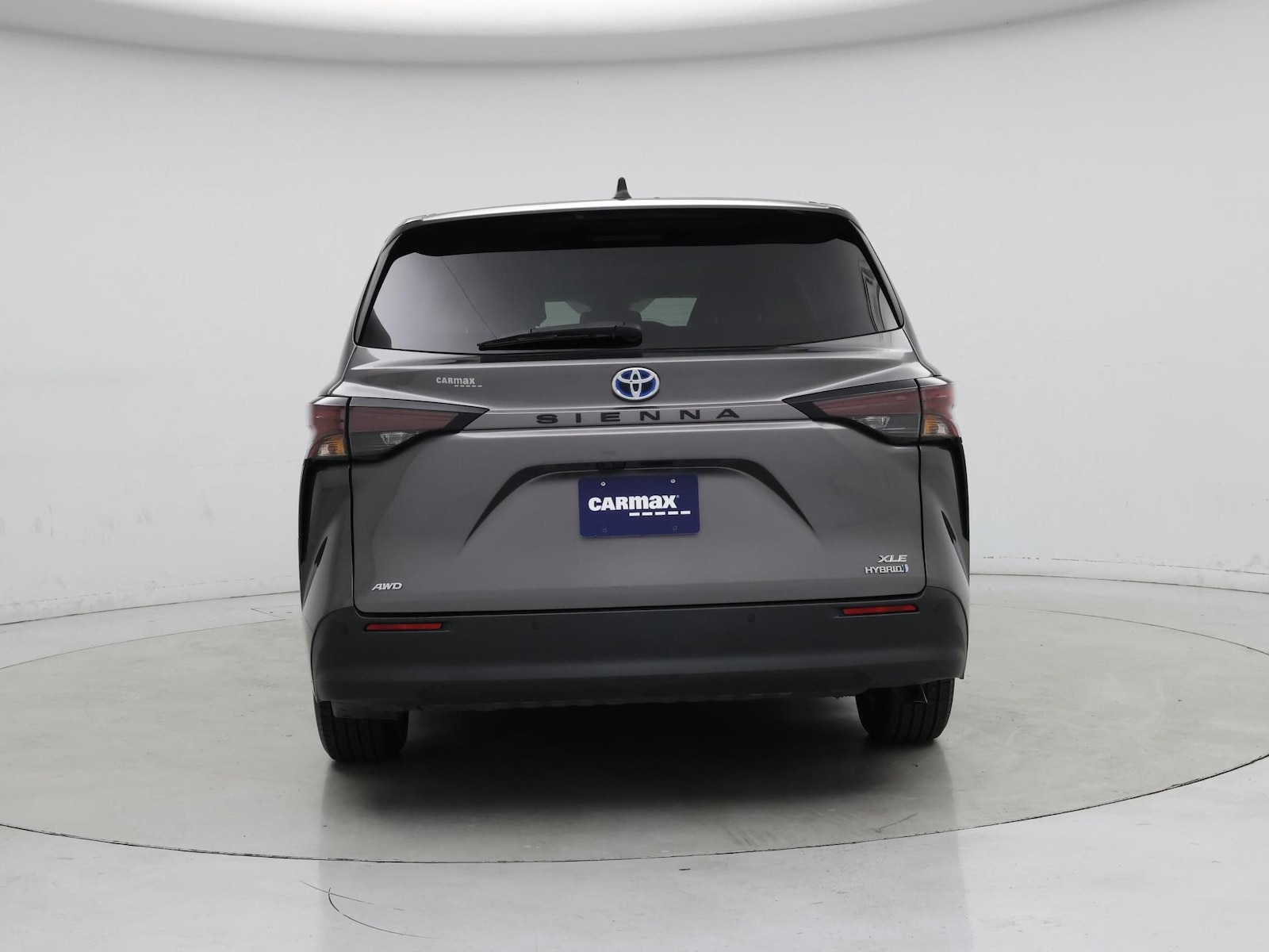 2023 Toyota Sienna XLE - Photo 7
