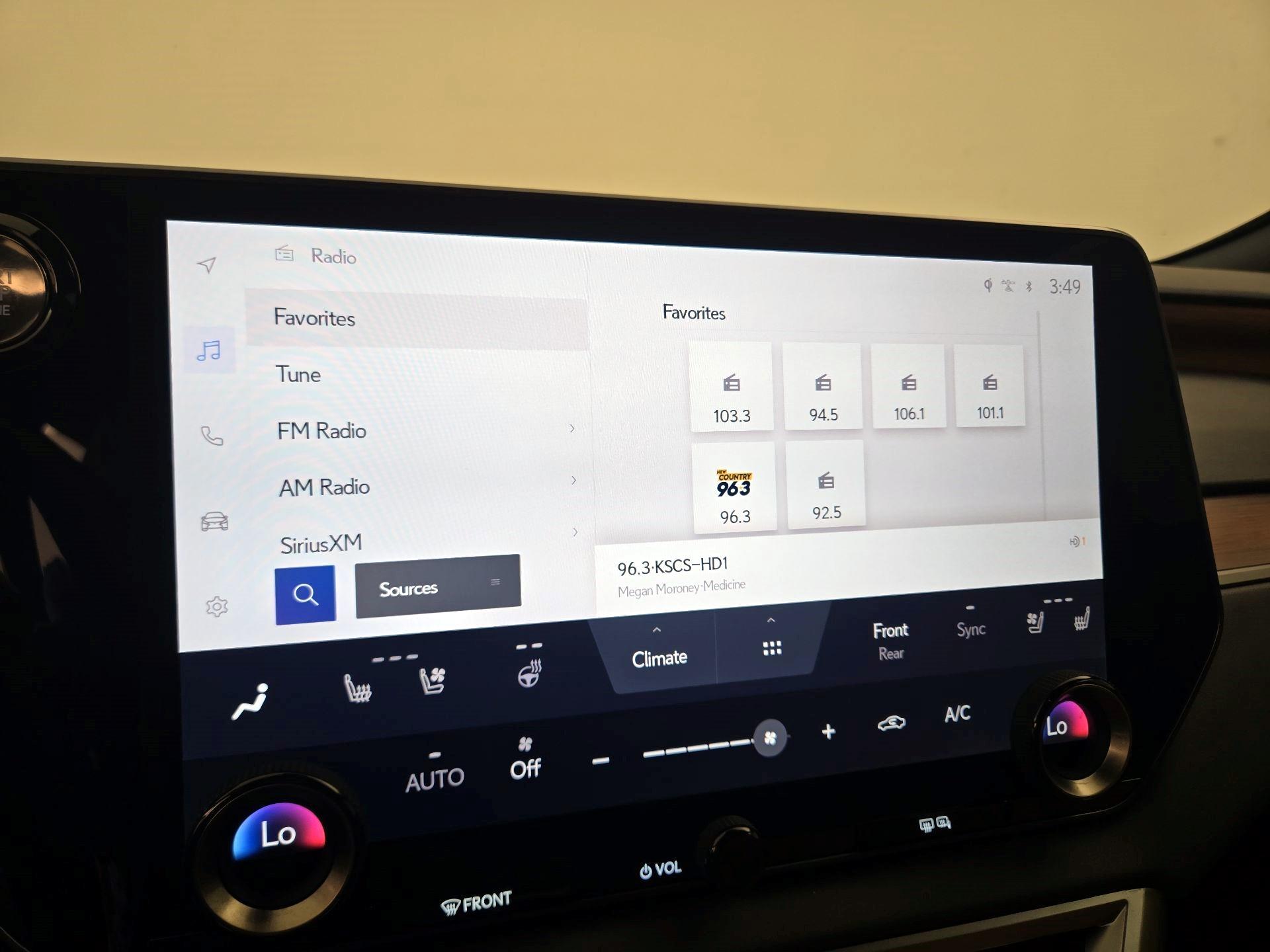 Thumbnail: 2023 Lexus RX - 15