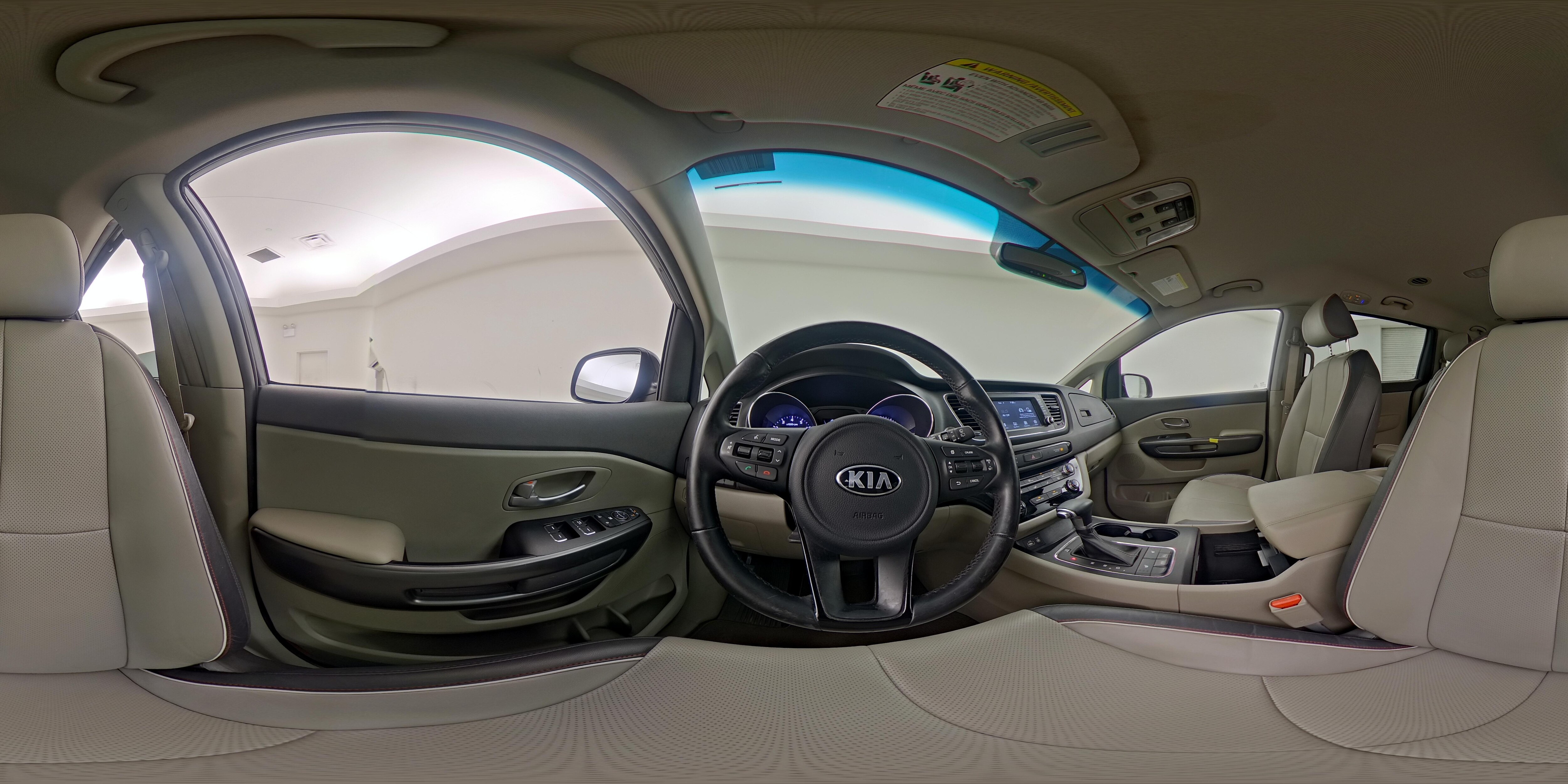 2017 Kia Sedona LX - Photo 27