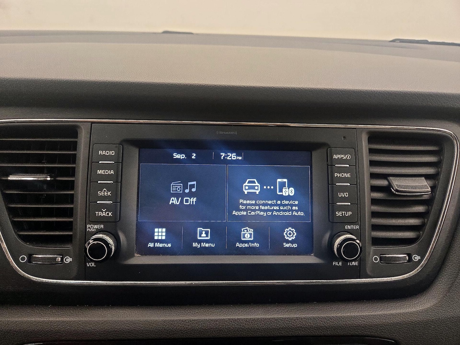 2017 Kia Sedona LX - Photo 16