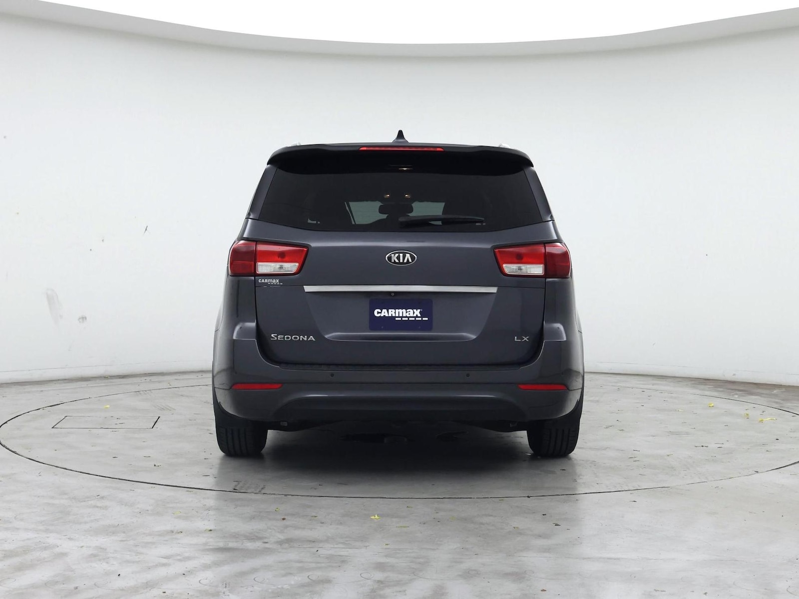 2017 Kia Sedona LX - Photo 7