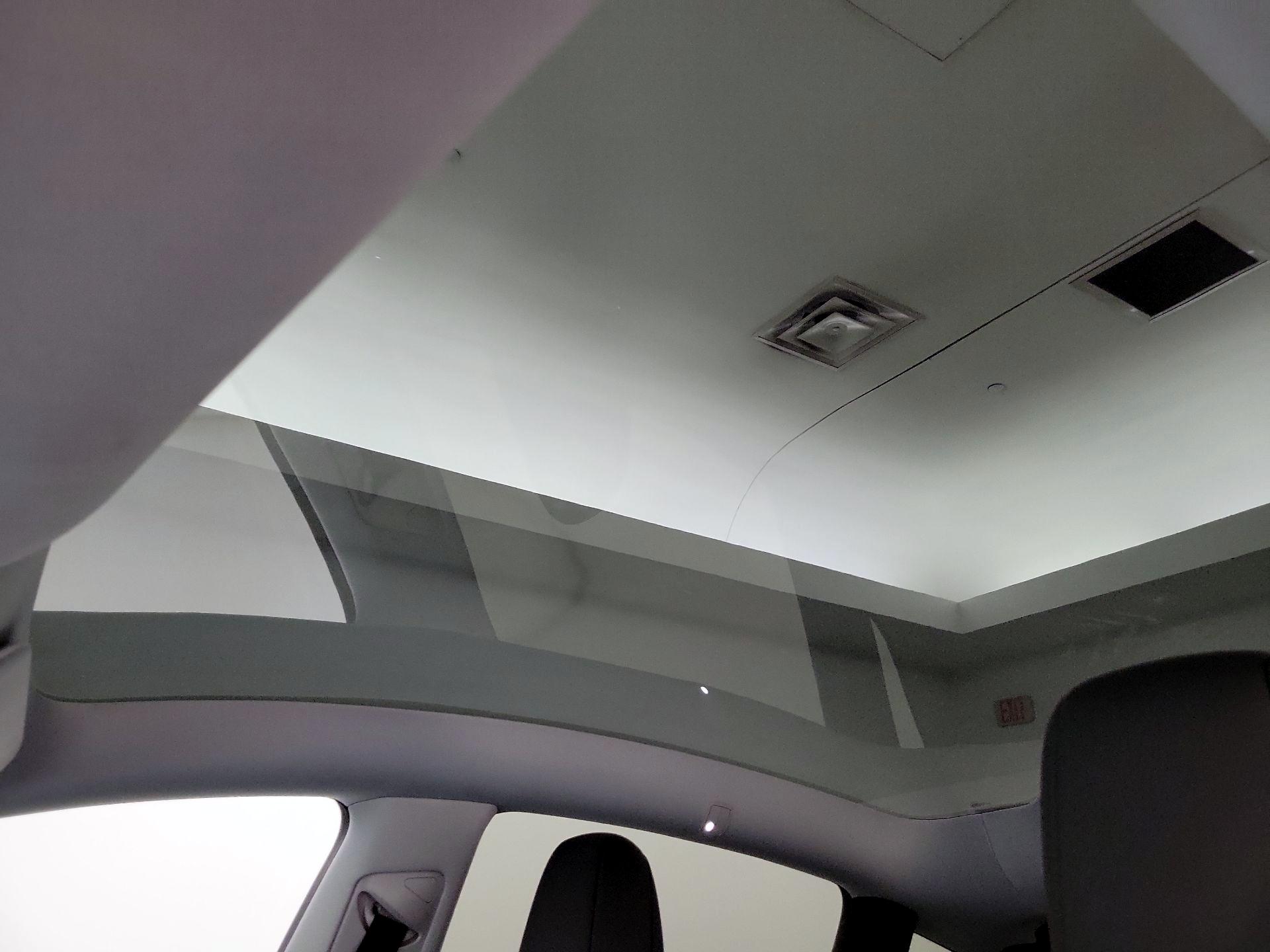 Thumbnail: 2026 Tesla Model Y - 18