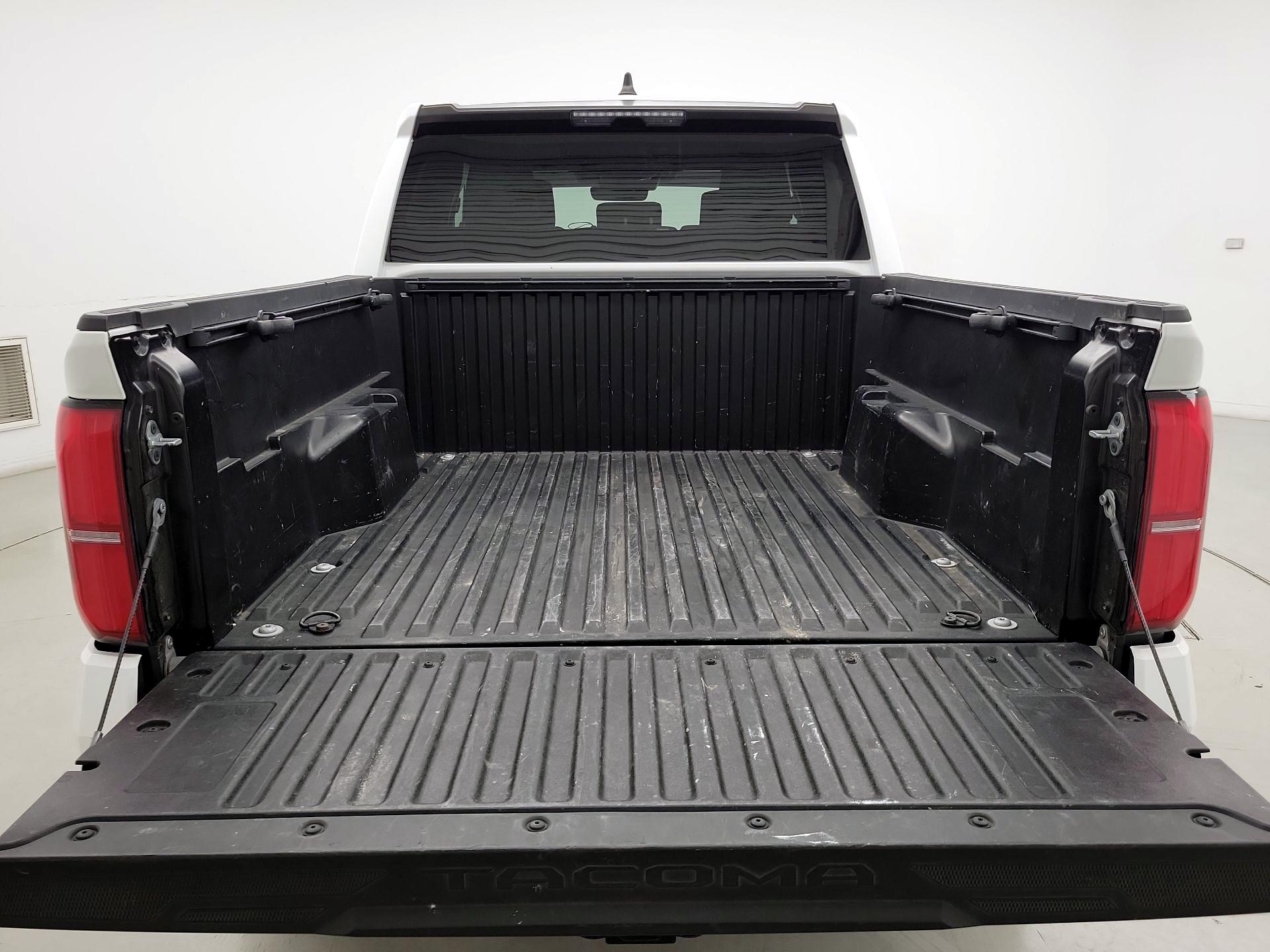 Thumbnail: 2024 Toyota Tacoma - 20