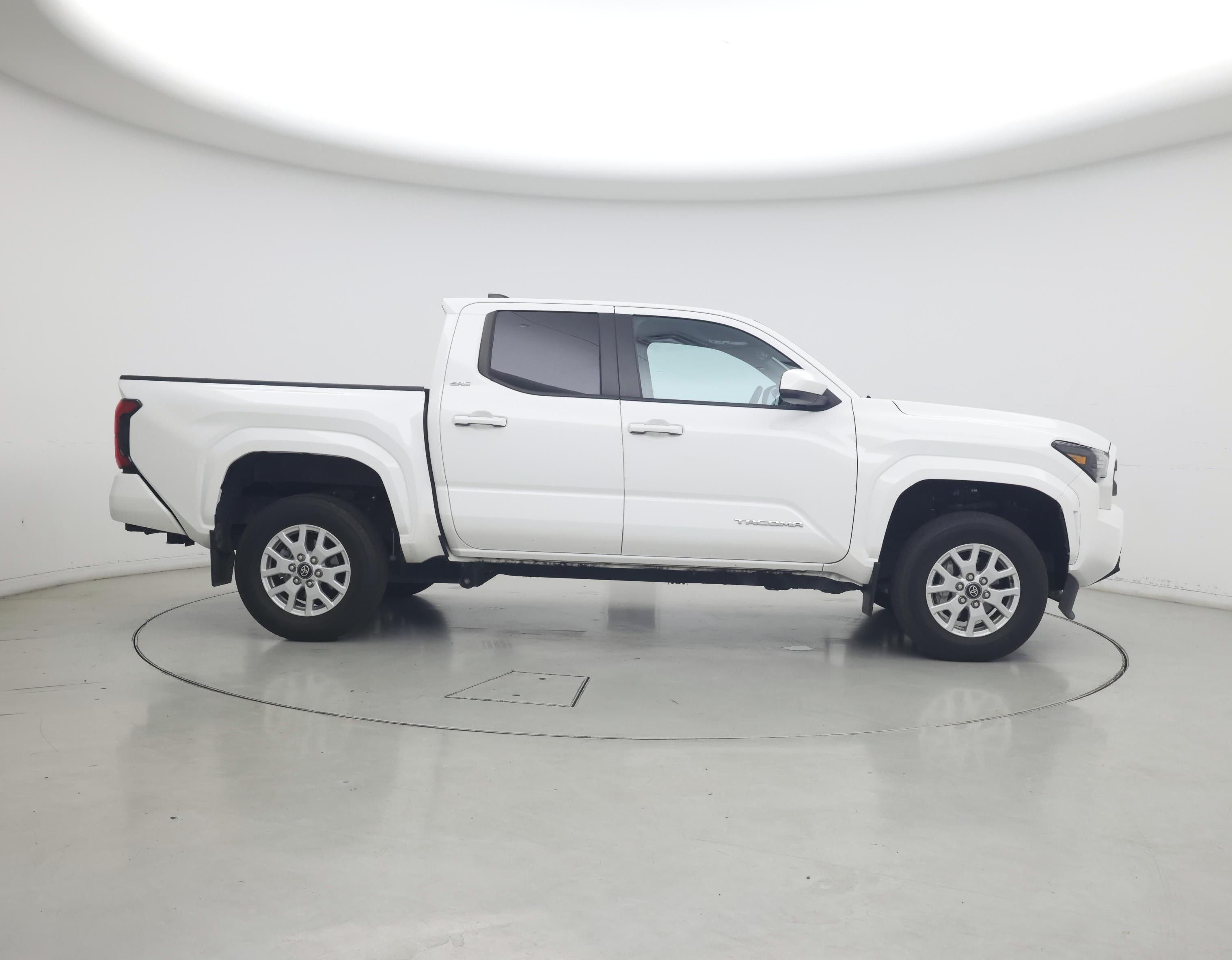 Thumbnail: 2024 Toyota Tacoma - 7