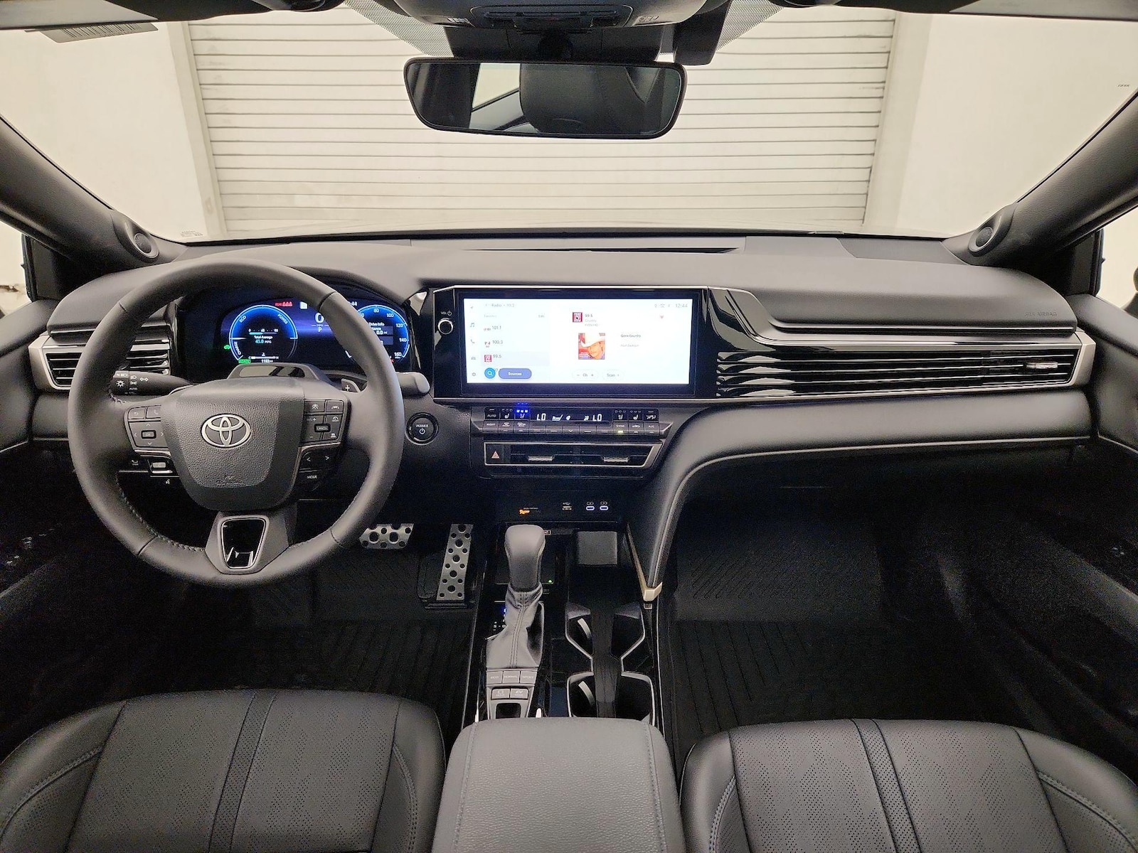 Apple CarPlay® & Android Auto™