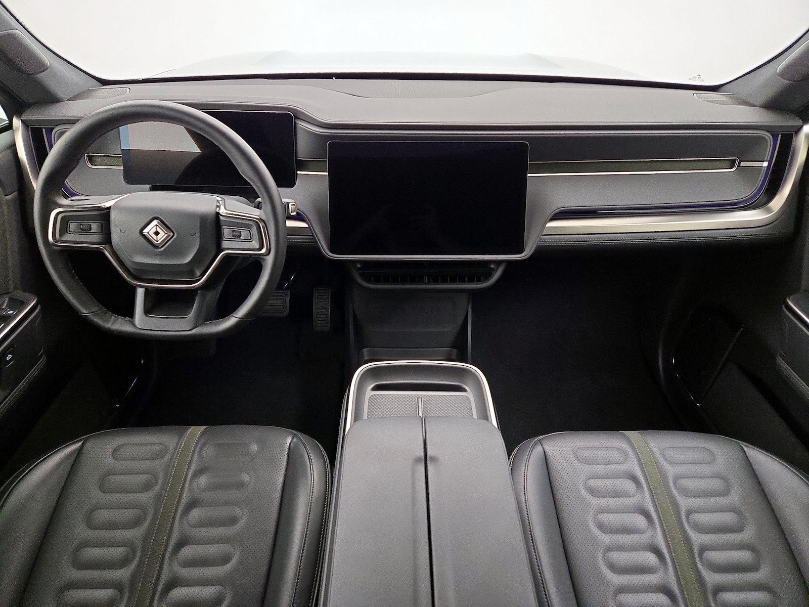 2025 Rivian R1S Adventure - Photo 10