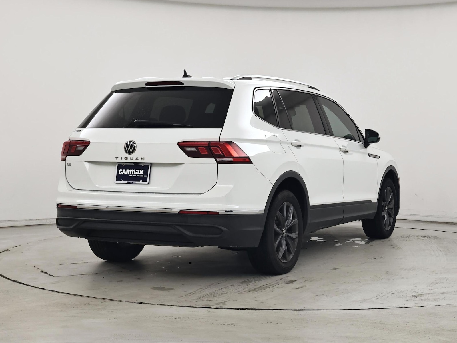 2022 Volkswagen Tiguan SE - Photo 9