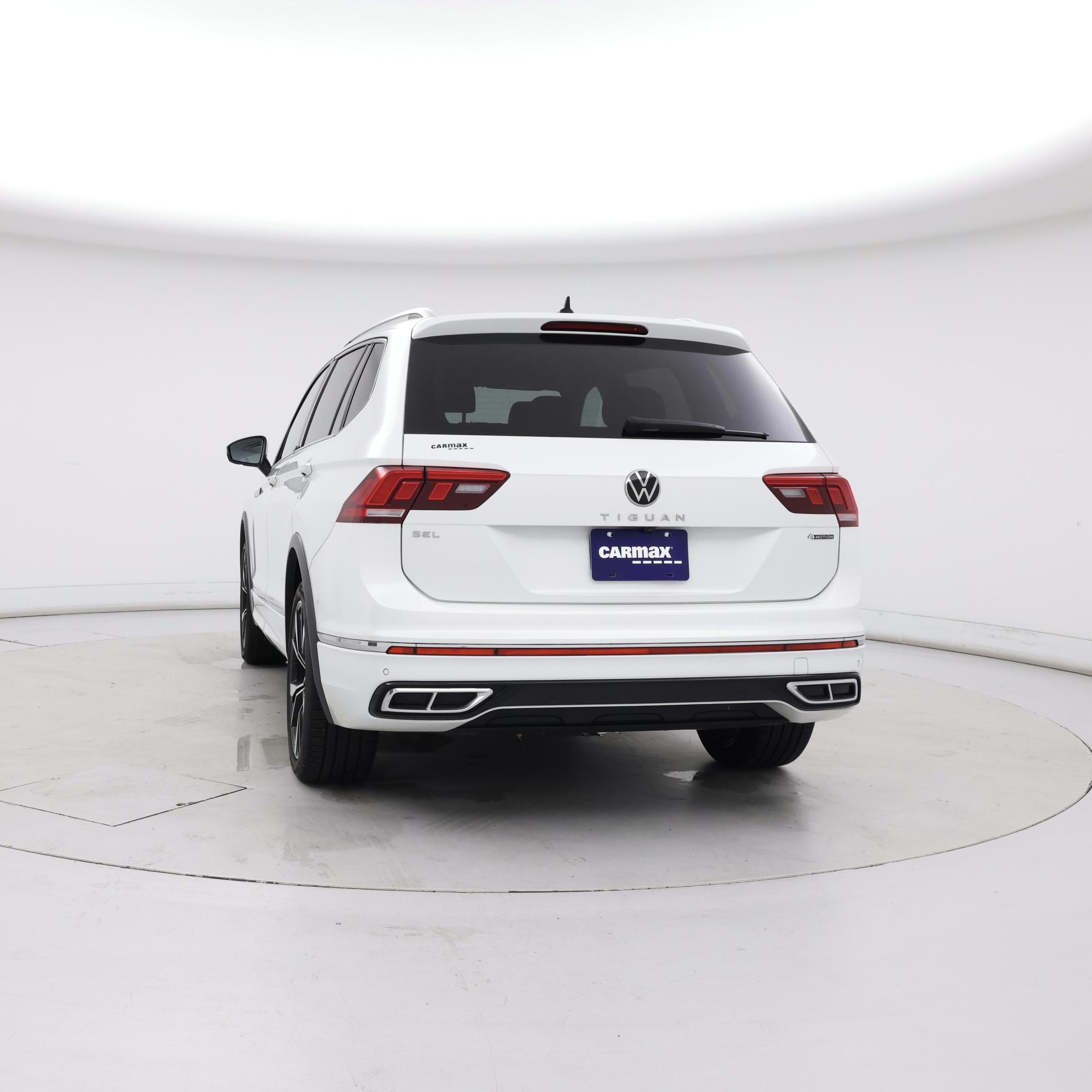 Thumbnail: 2022 Volkswagen Tiguan - 7