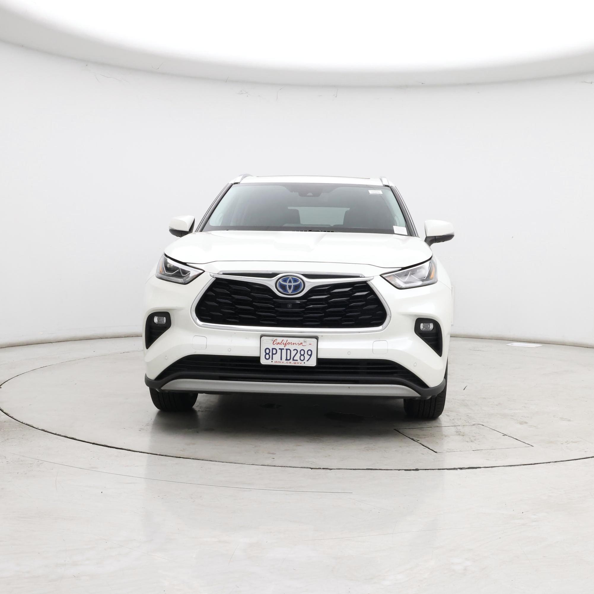 Thumbnail: 2020 Toyota Highlander - 5
