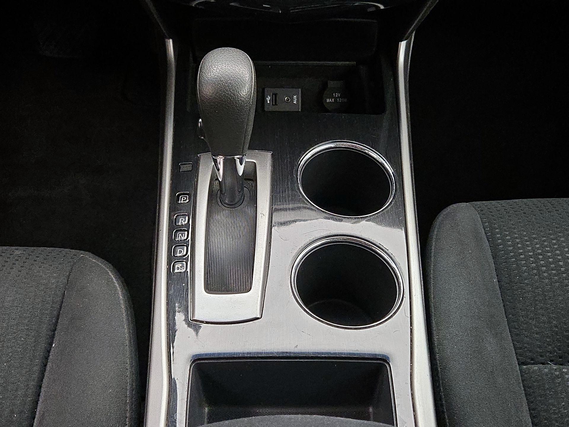 Thumbnail: 2014 Nissan Altima - 17