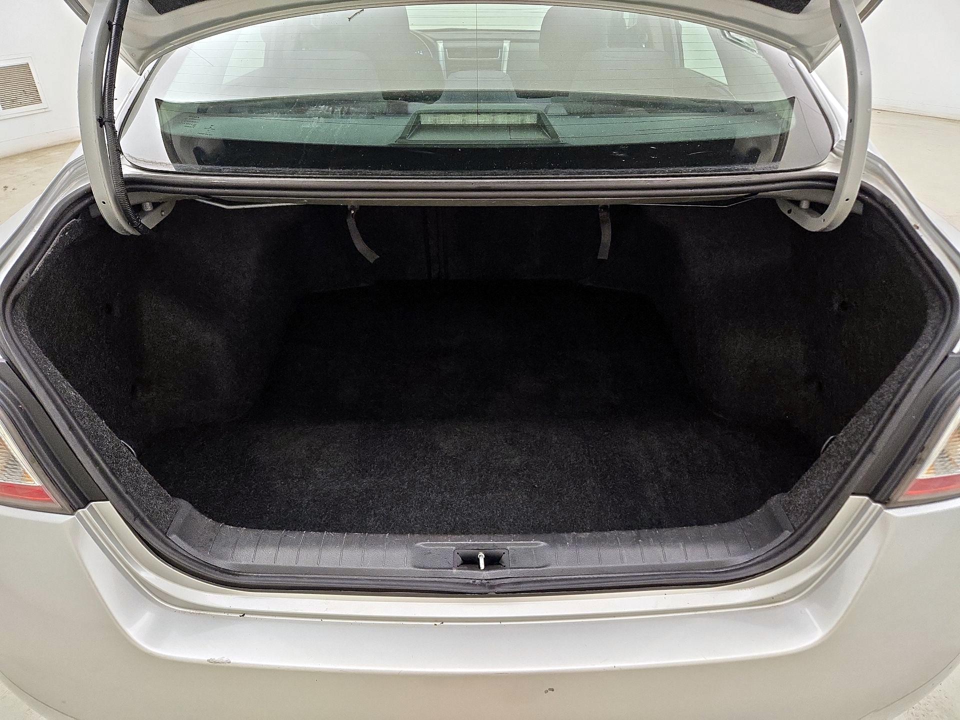 Thumbnail: 2014 Nissan Altima - 20
