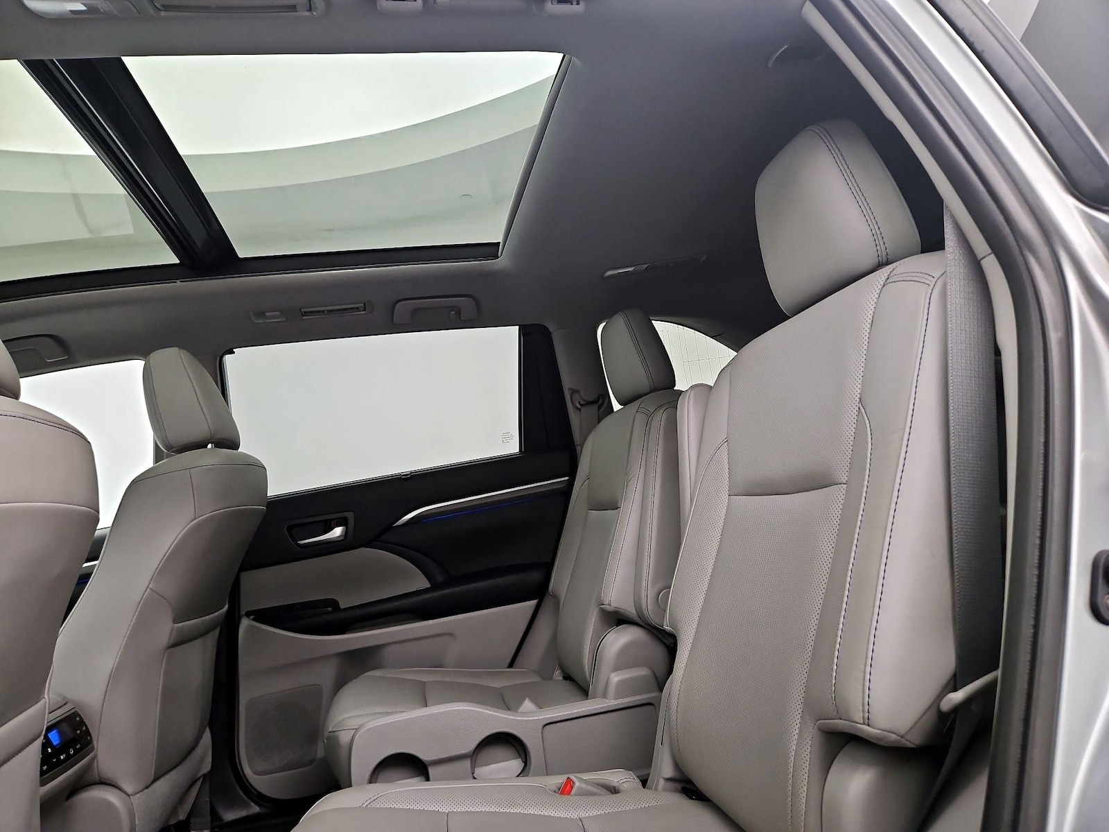 2019 Toyota Highlander Limited Platinum - Photo 26