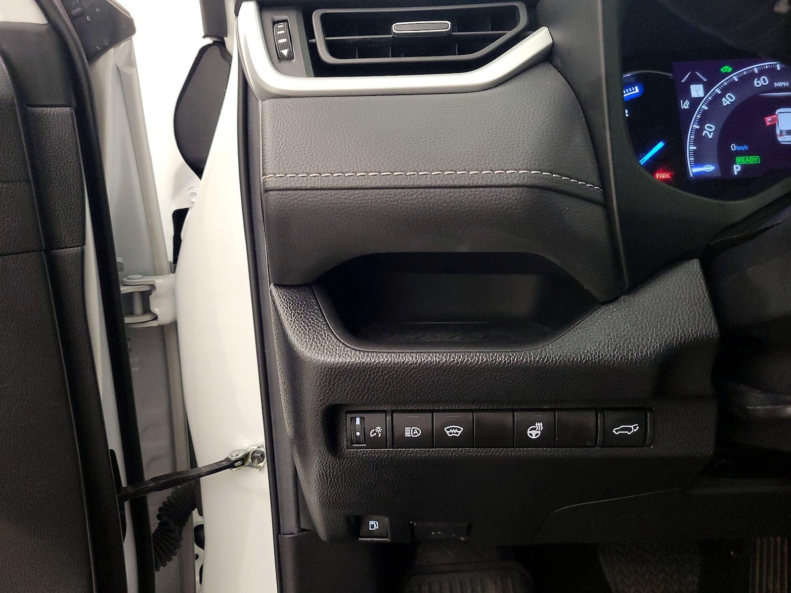 2023 Toyota RAV4 XLE Premium - Photo 14