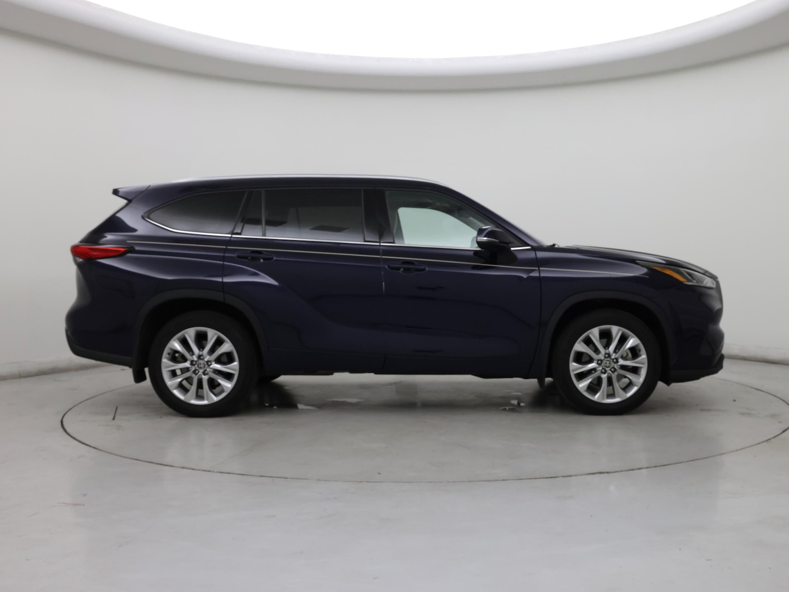 2022 Toyota Highlander Limited - Photo 8