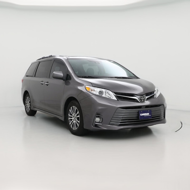 2019 Toyota Sienna XLE