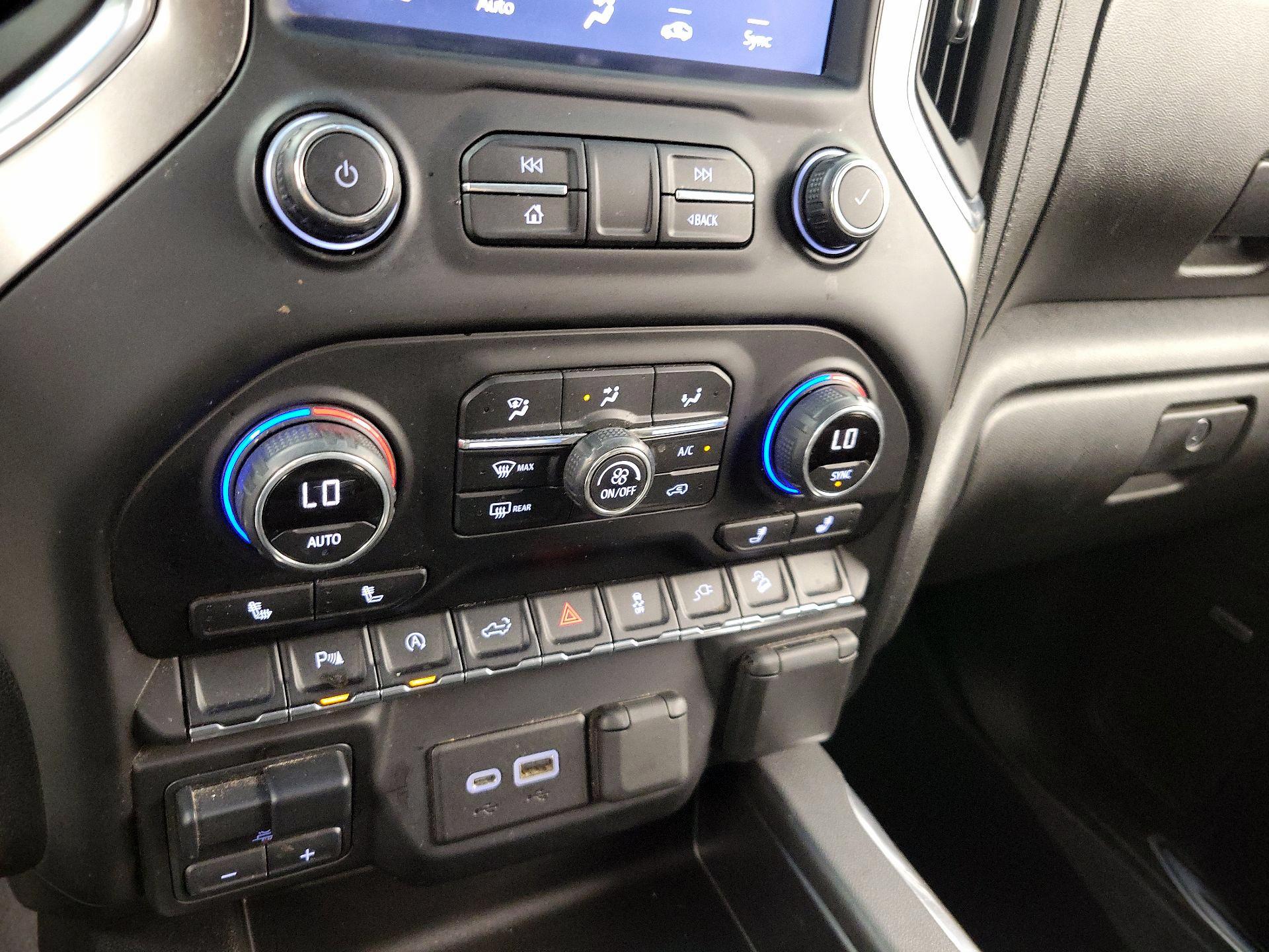 Thumbnail: 2021 Chevrolet Silverado 1500 - 16