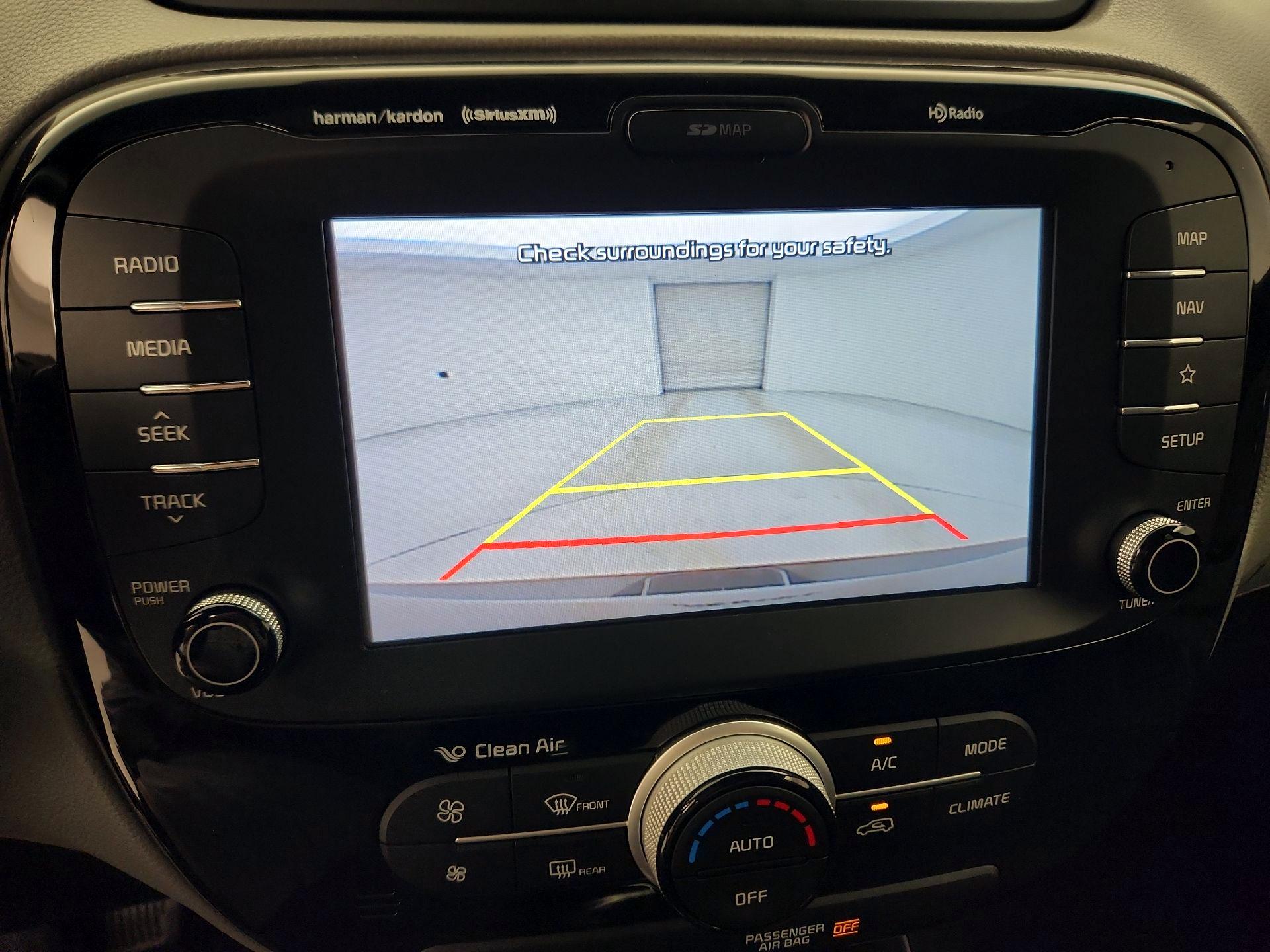 Thumbnail: 2019 Kia Soul - 15