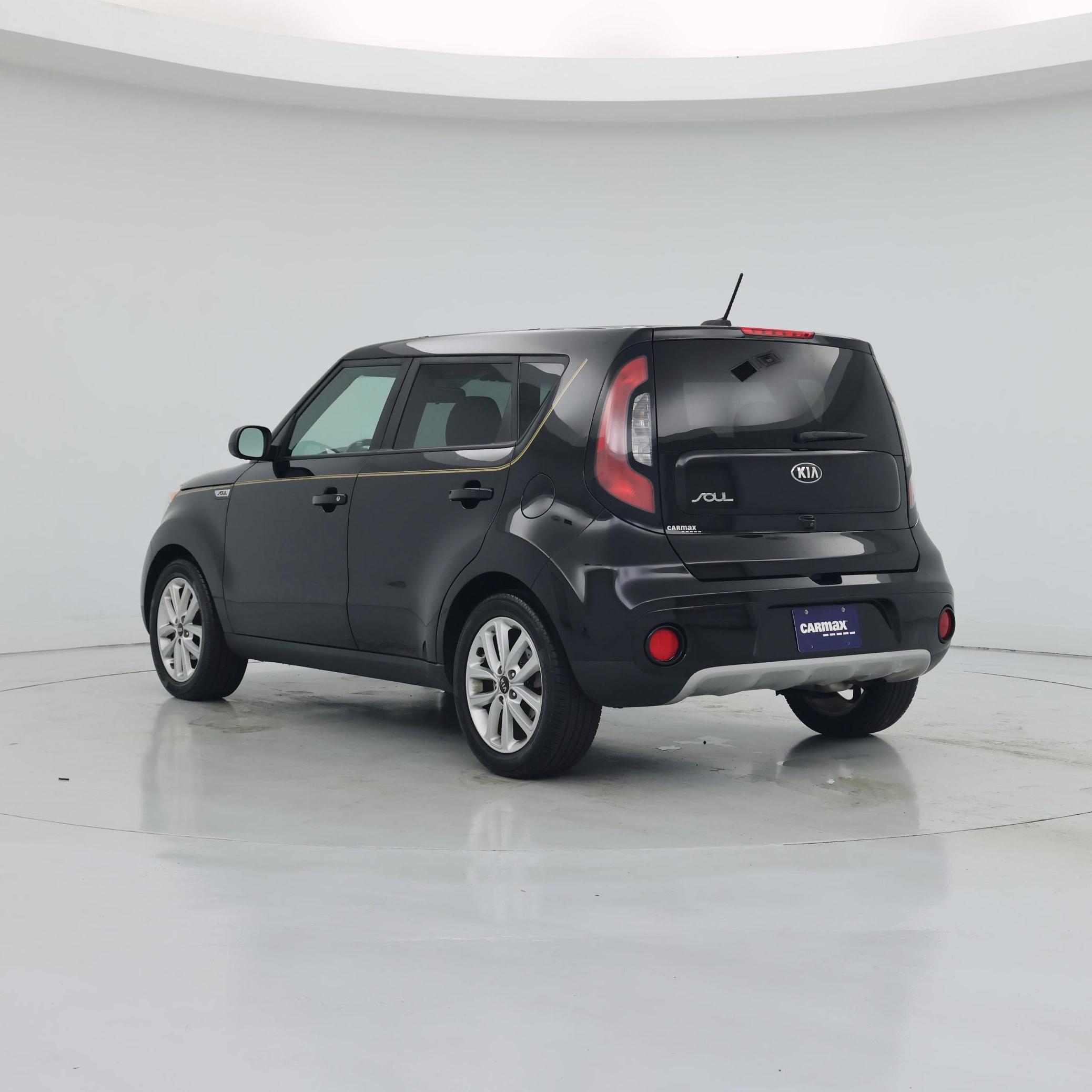 Thumbnail: 2019 Kia Soul - 2