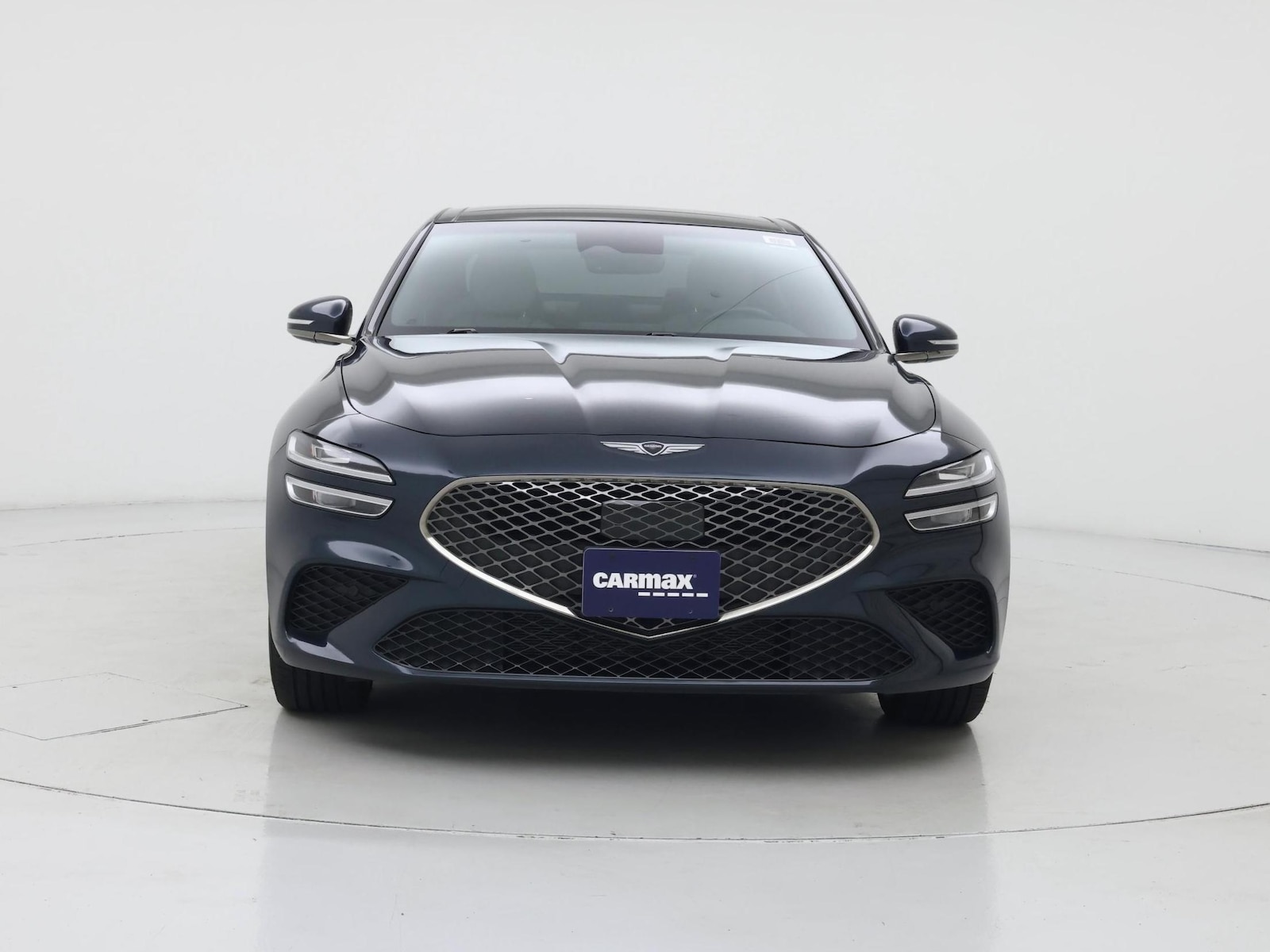 2024 GENESIS G70 Standard - Photo 6