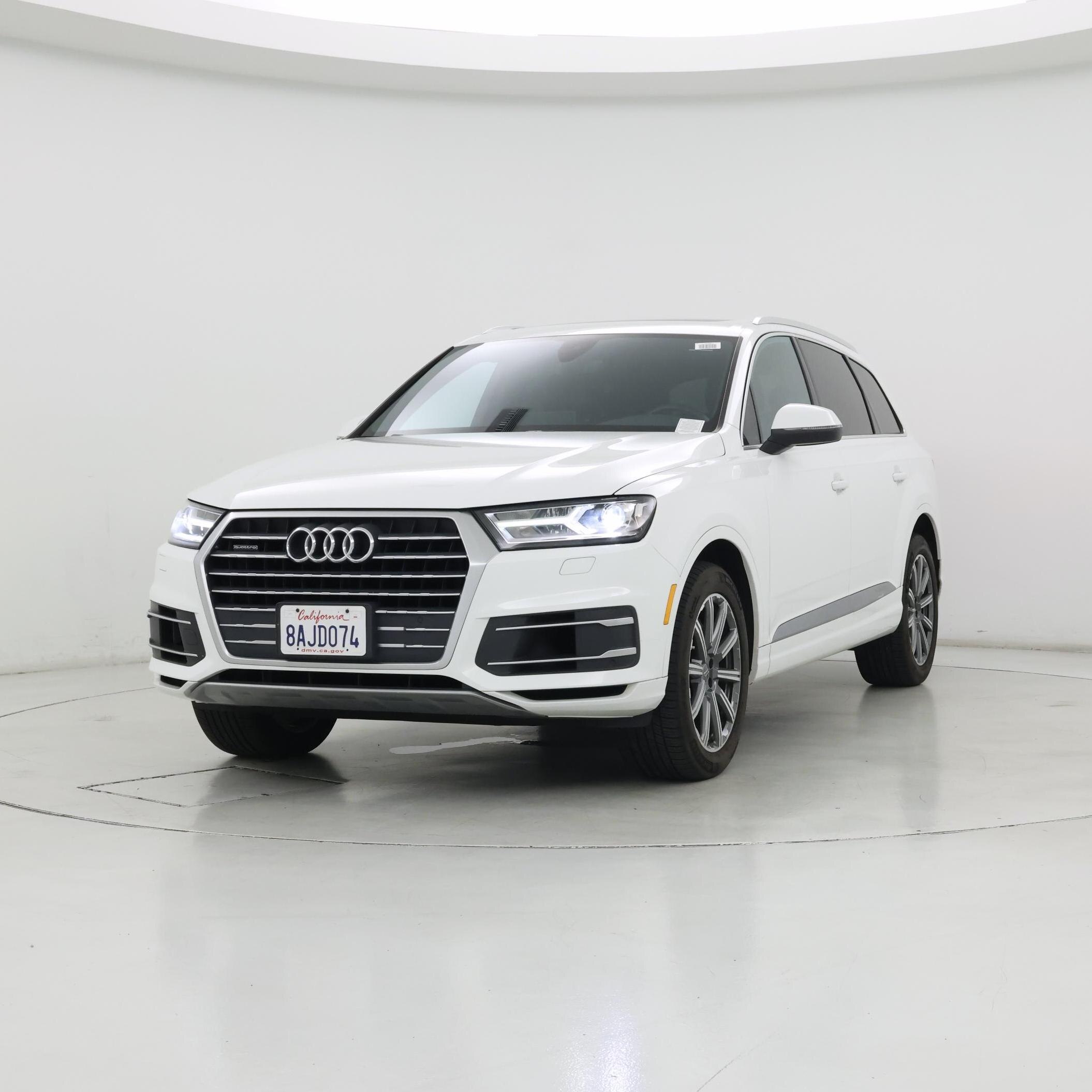 Thumbnail: 2018 Audi Q7 - 4