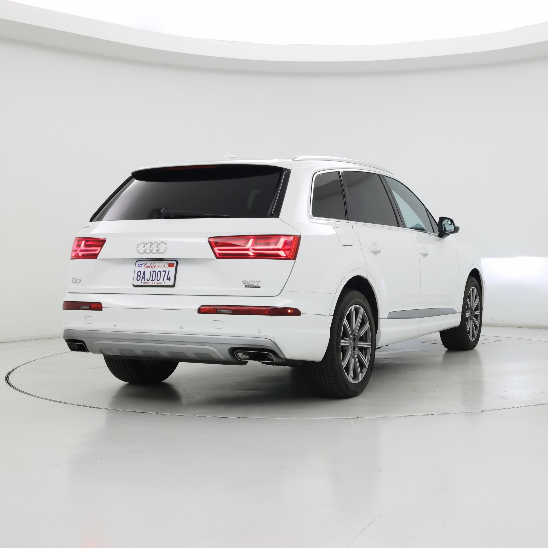 Thumbnail: 2018 Audi Q7 - 8
