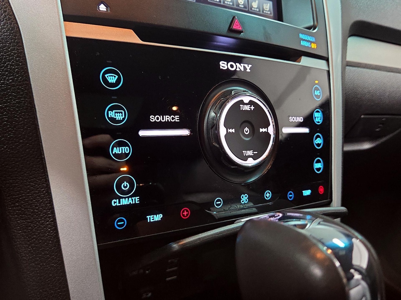 2015 Ford Explorer Sport - Photo 15