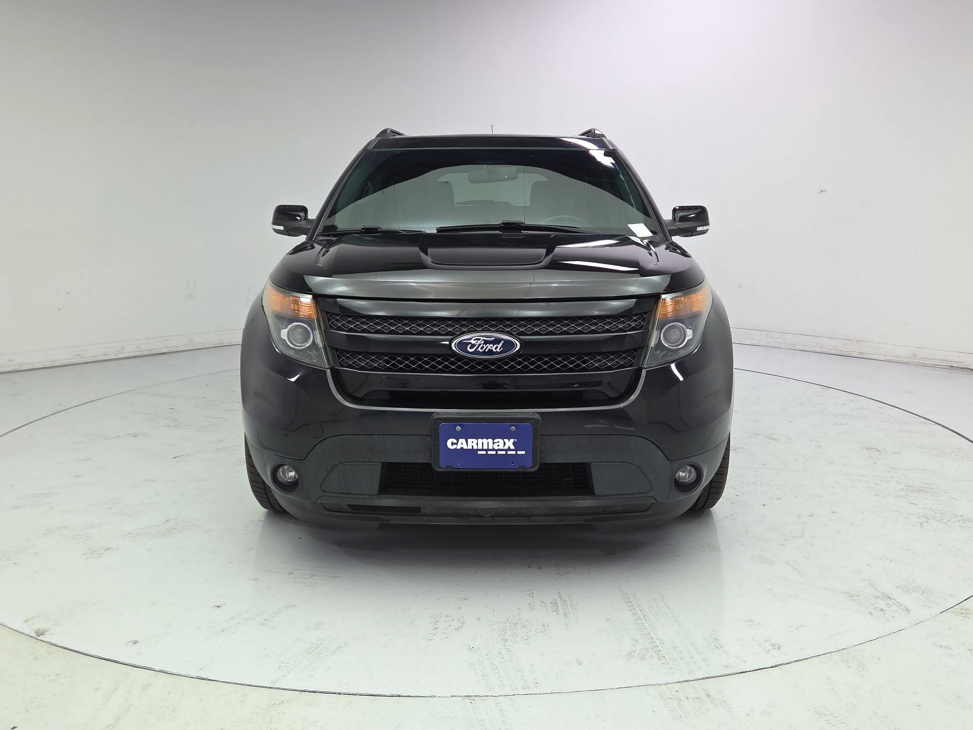 Thumbnail: 2015 Ford Explorer - 2