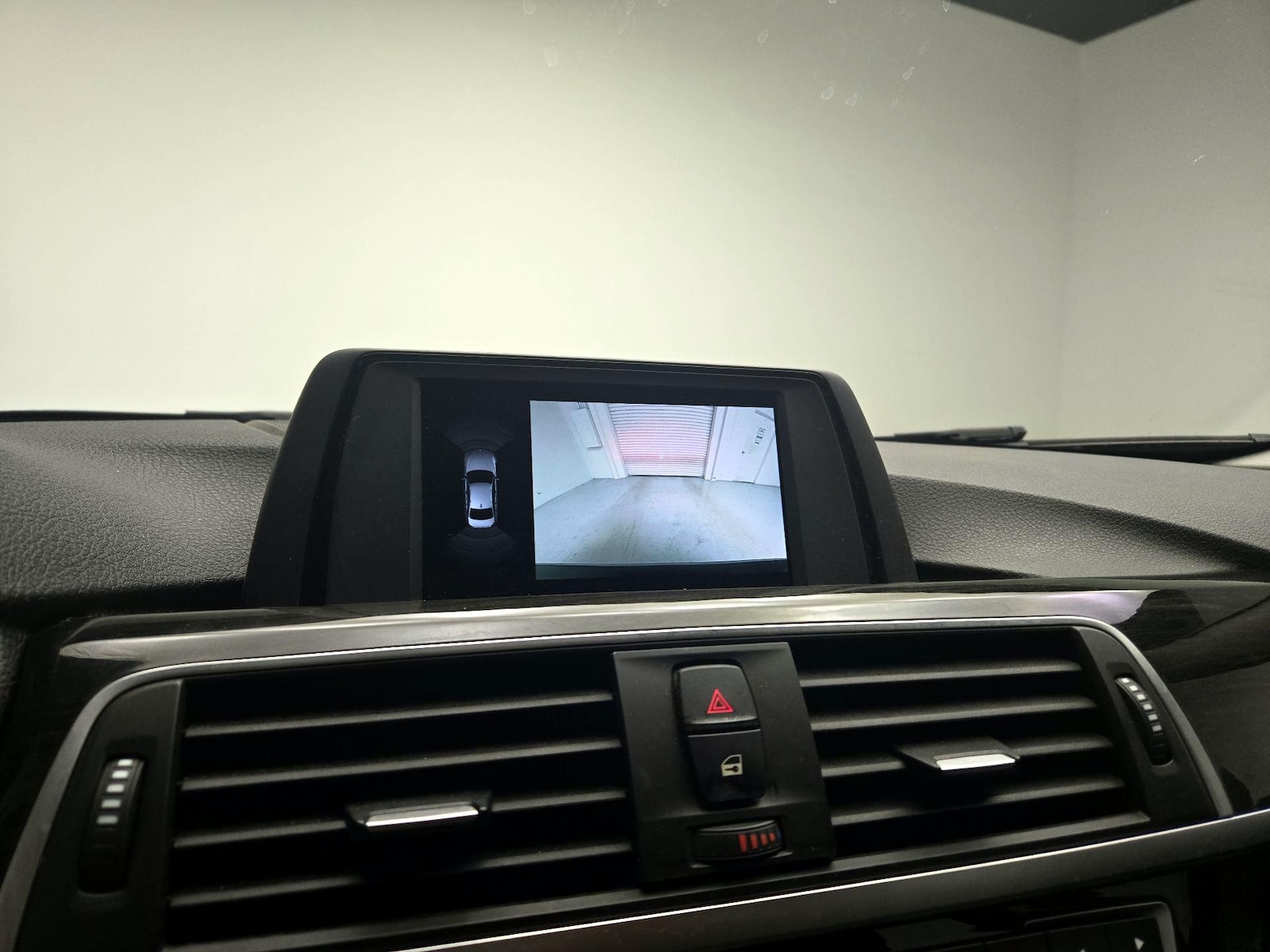 2018 BMW 3 Series 320i - Photo 13