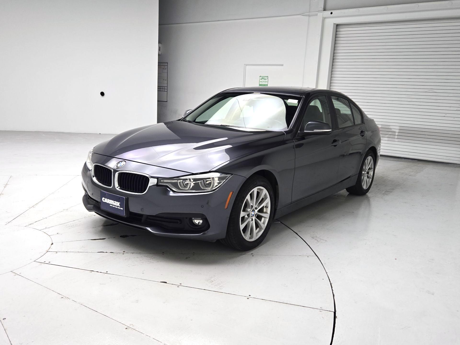 Thumbnail: 2018 BMW 3 Series - 3