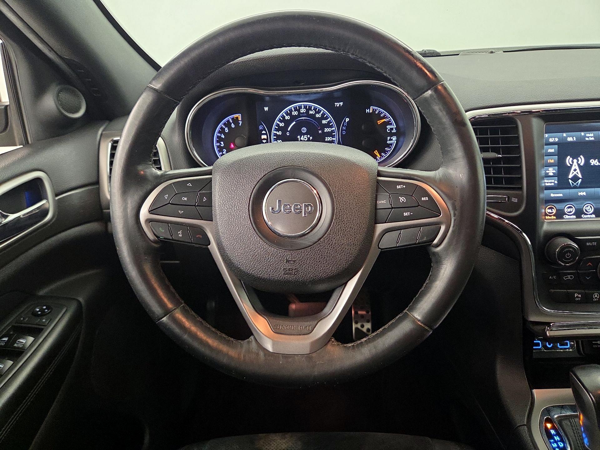 Thumbnail: 2018 Jeep Grand Cherokee - 10